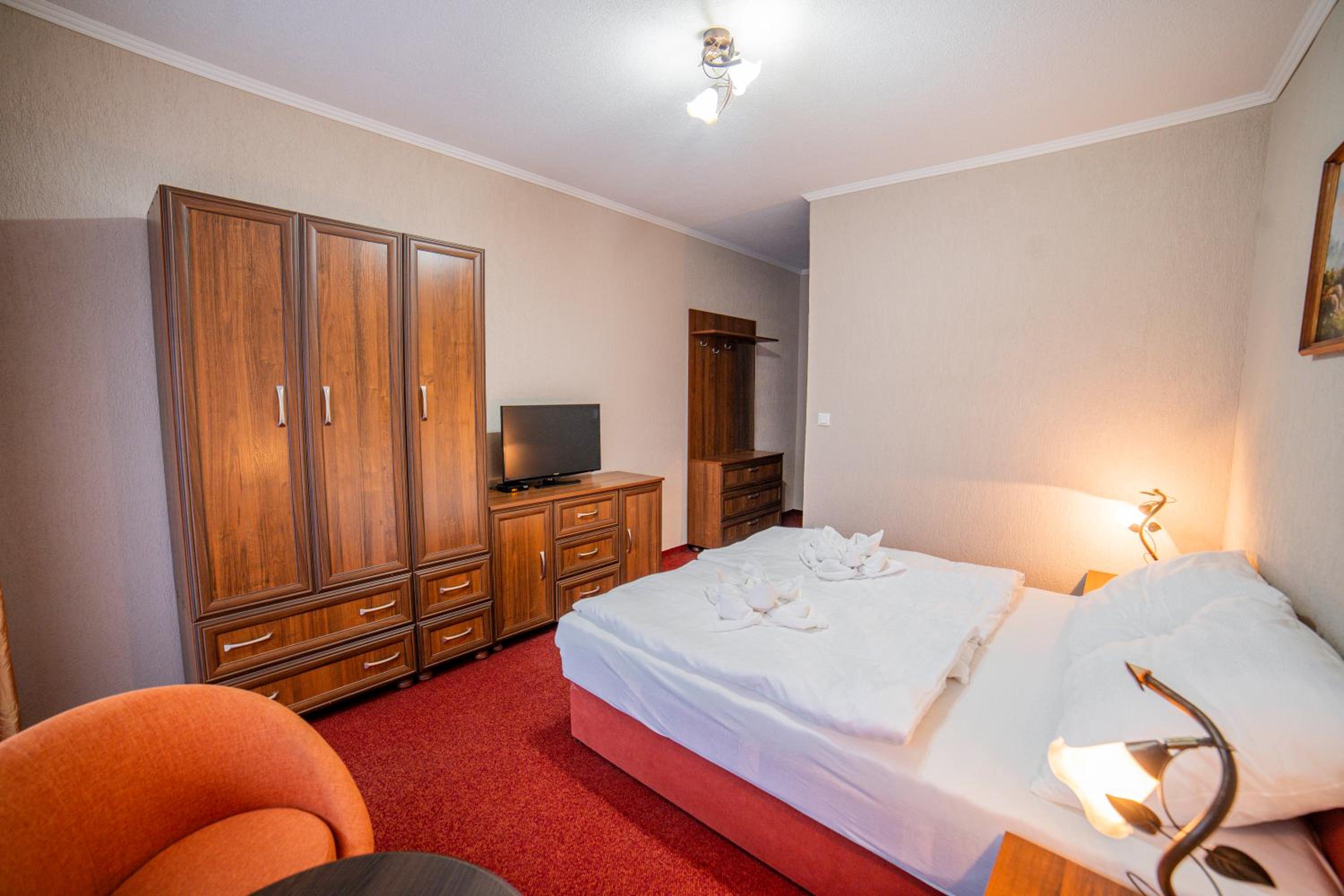 Standard Double Room photo 2