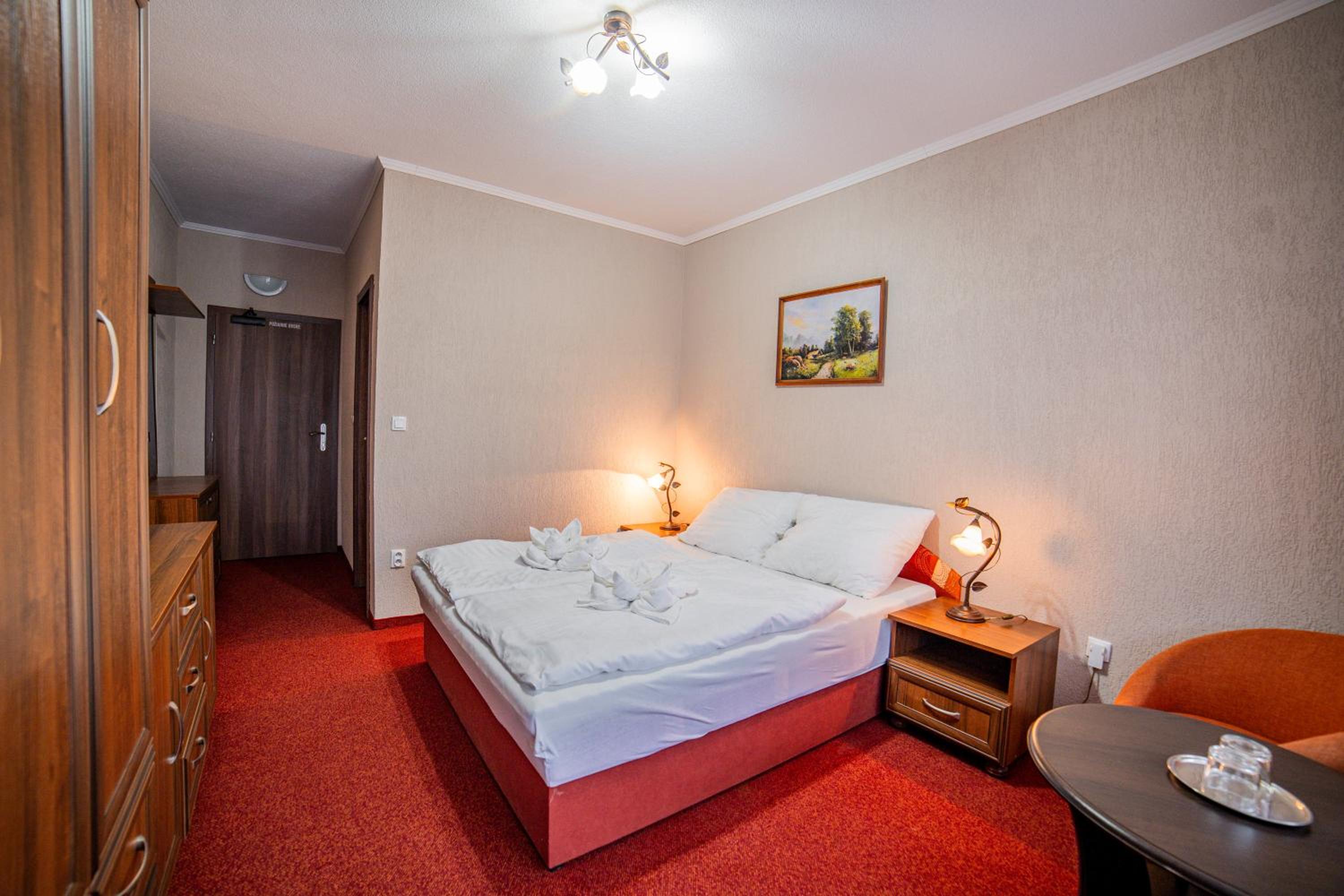 Standard Double Room photo 3