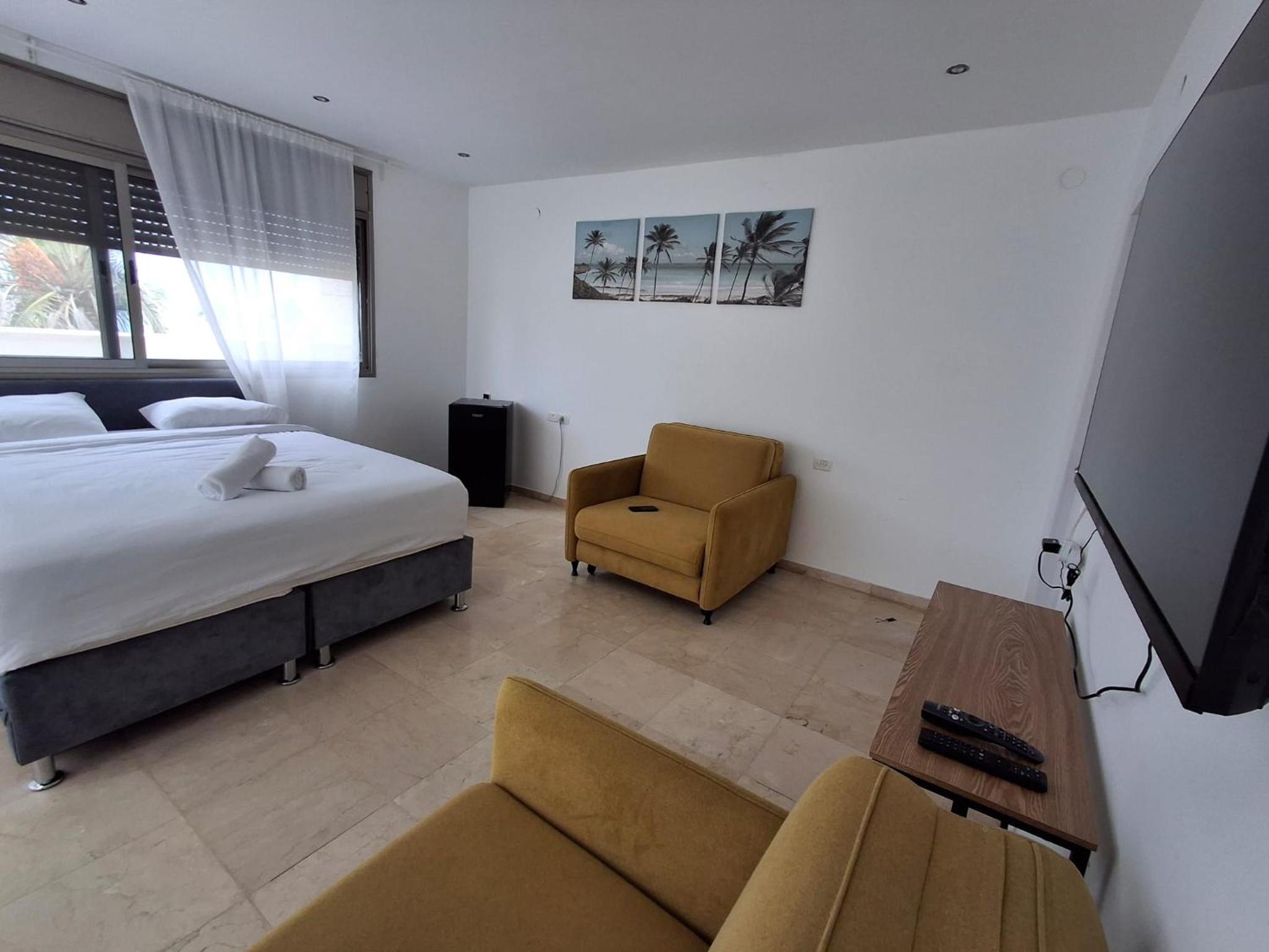 Family Suite With Balcony photo 3
