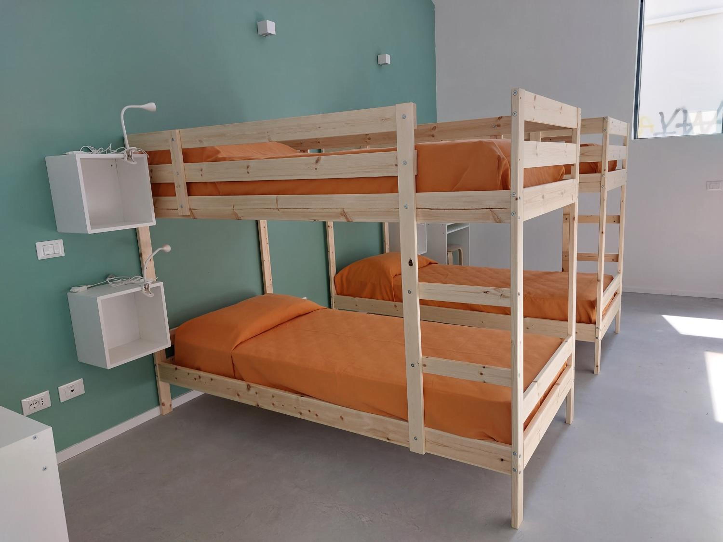 Bed in 4-Bed Mixed Dormitory Room