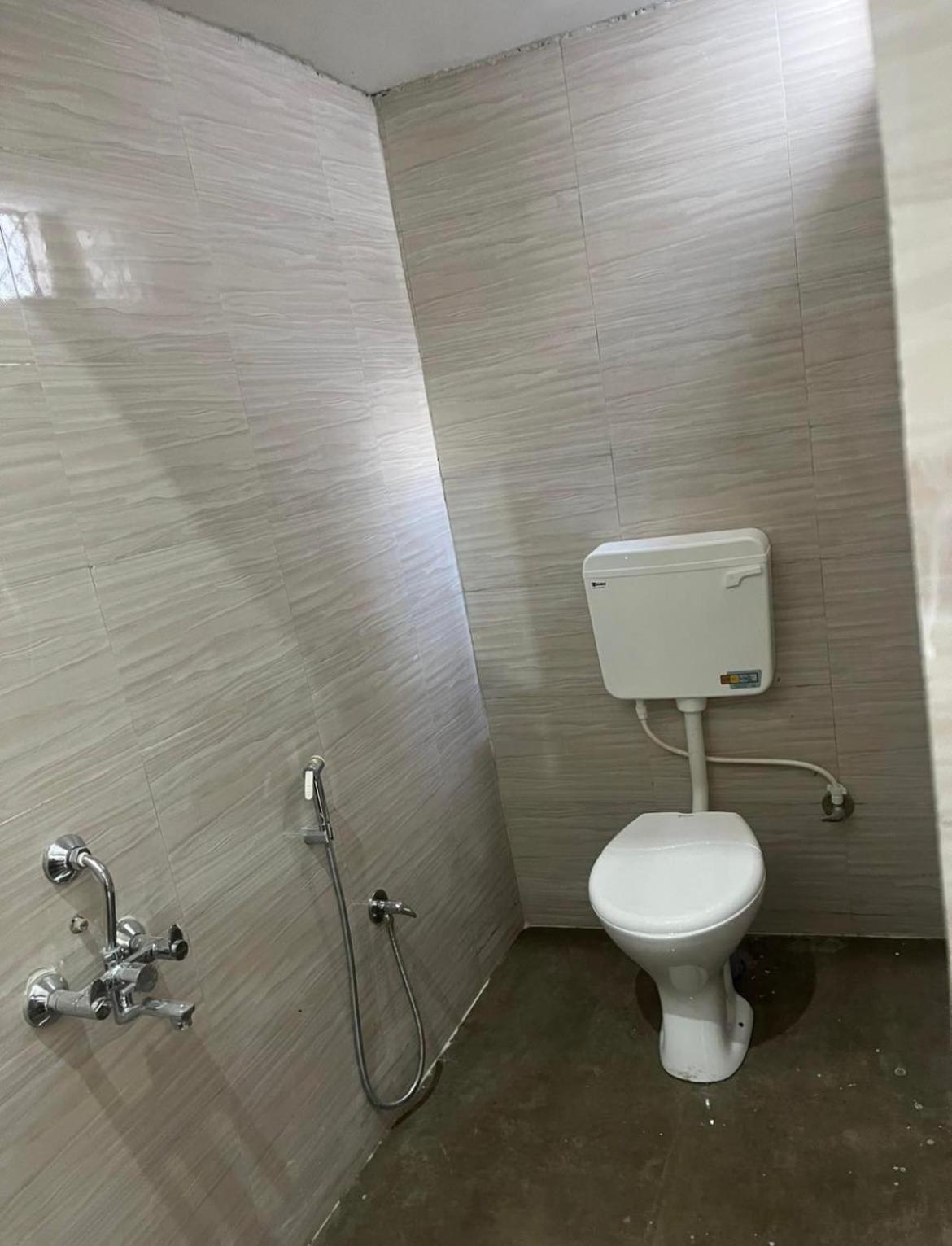 Deluxe Double Room with Balcony photo 3
