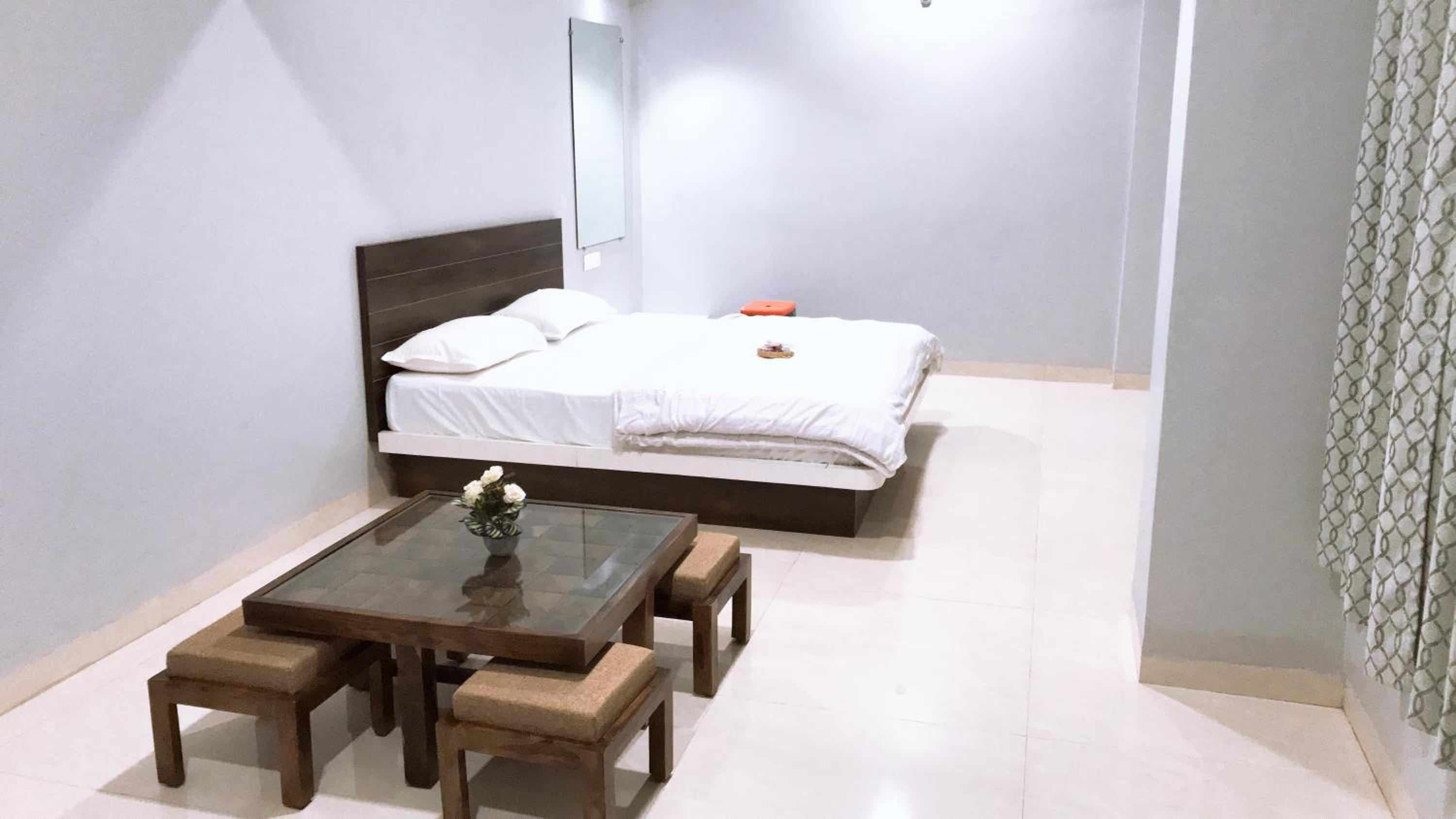 Suite With Balcony - Photo 1