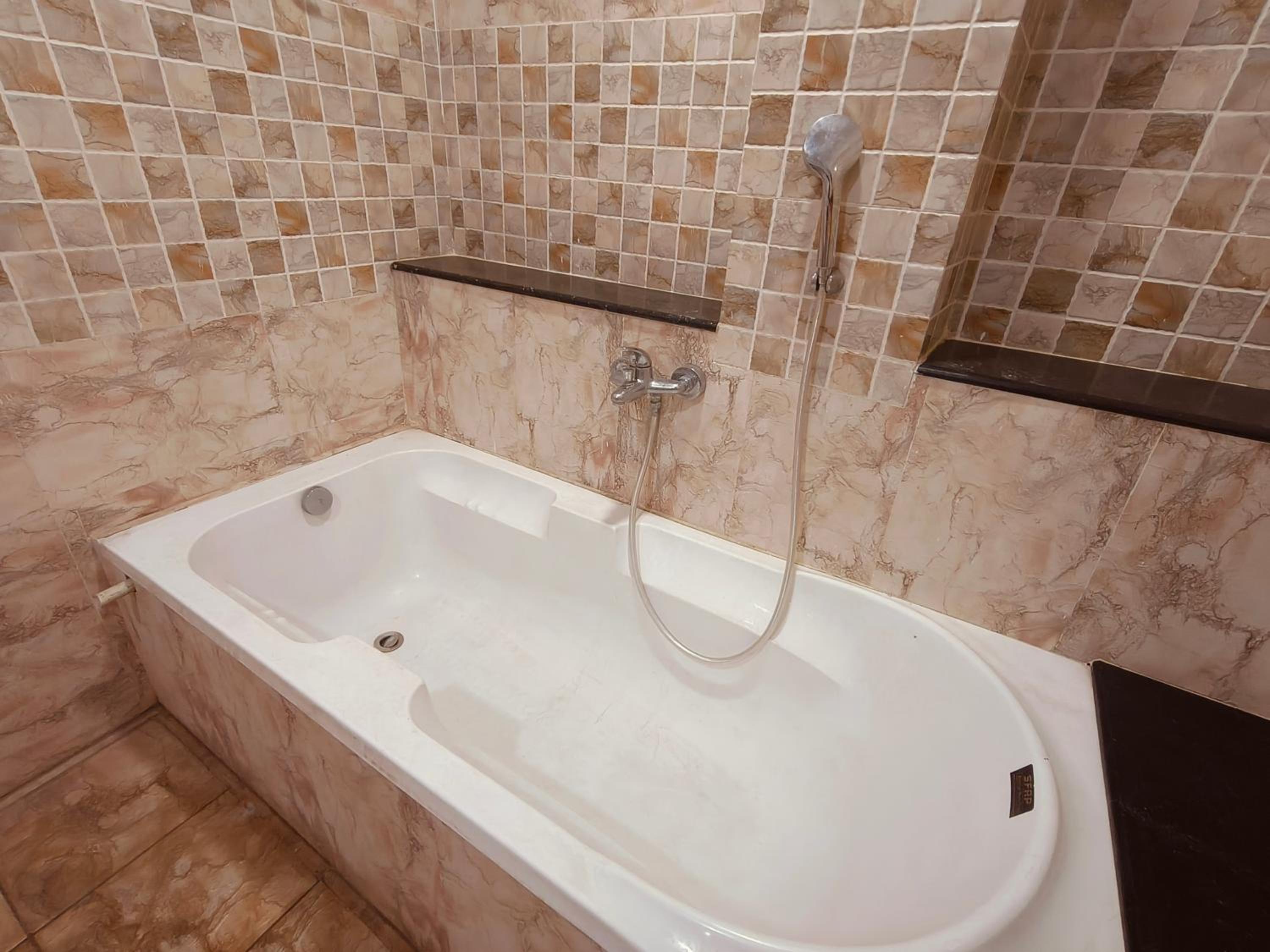 Suite With Balcony - Photo 3