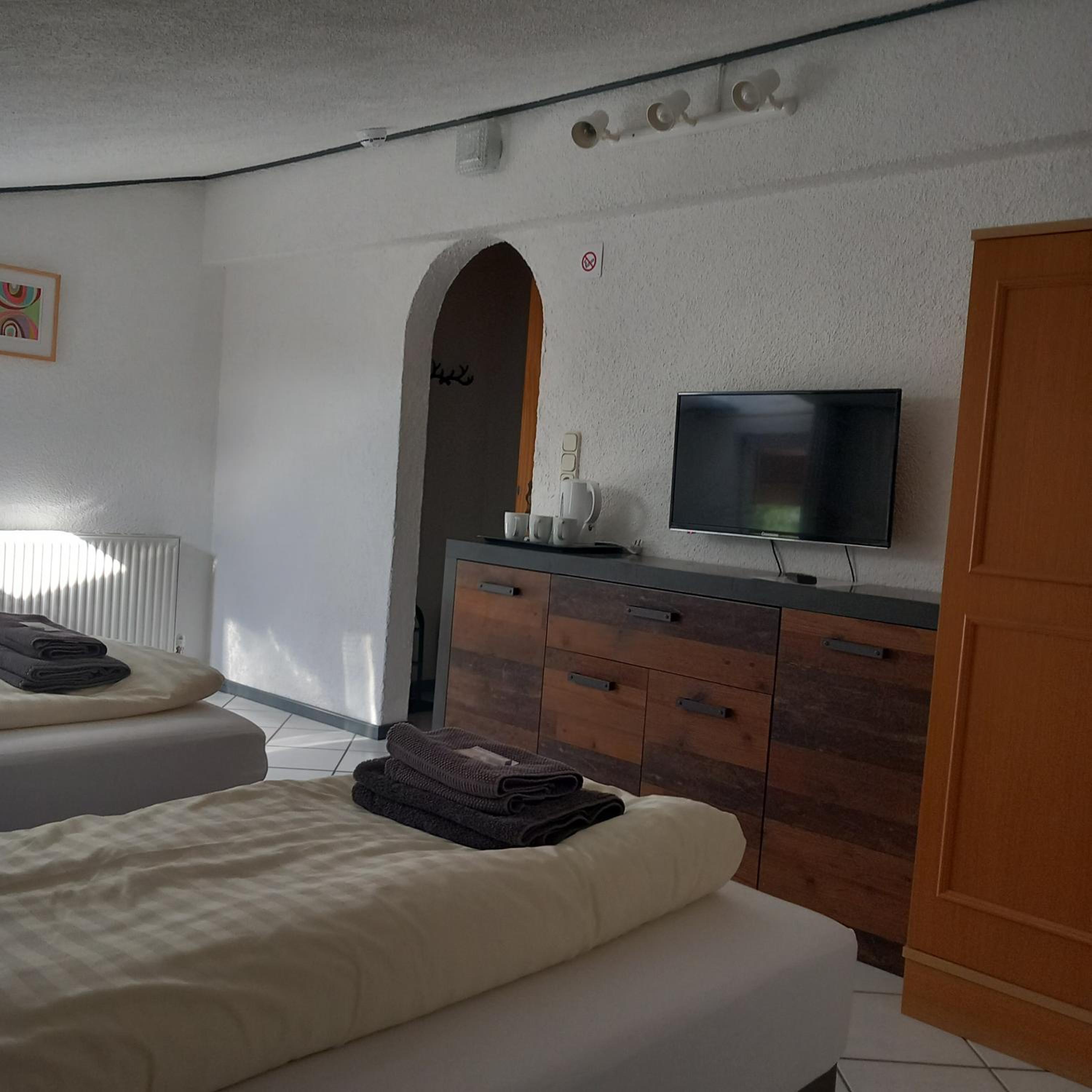 Standard Triple Room - Photo 1