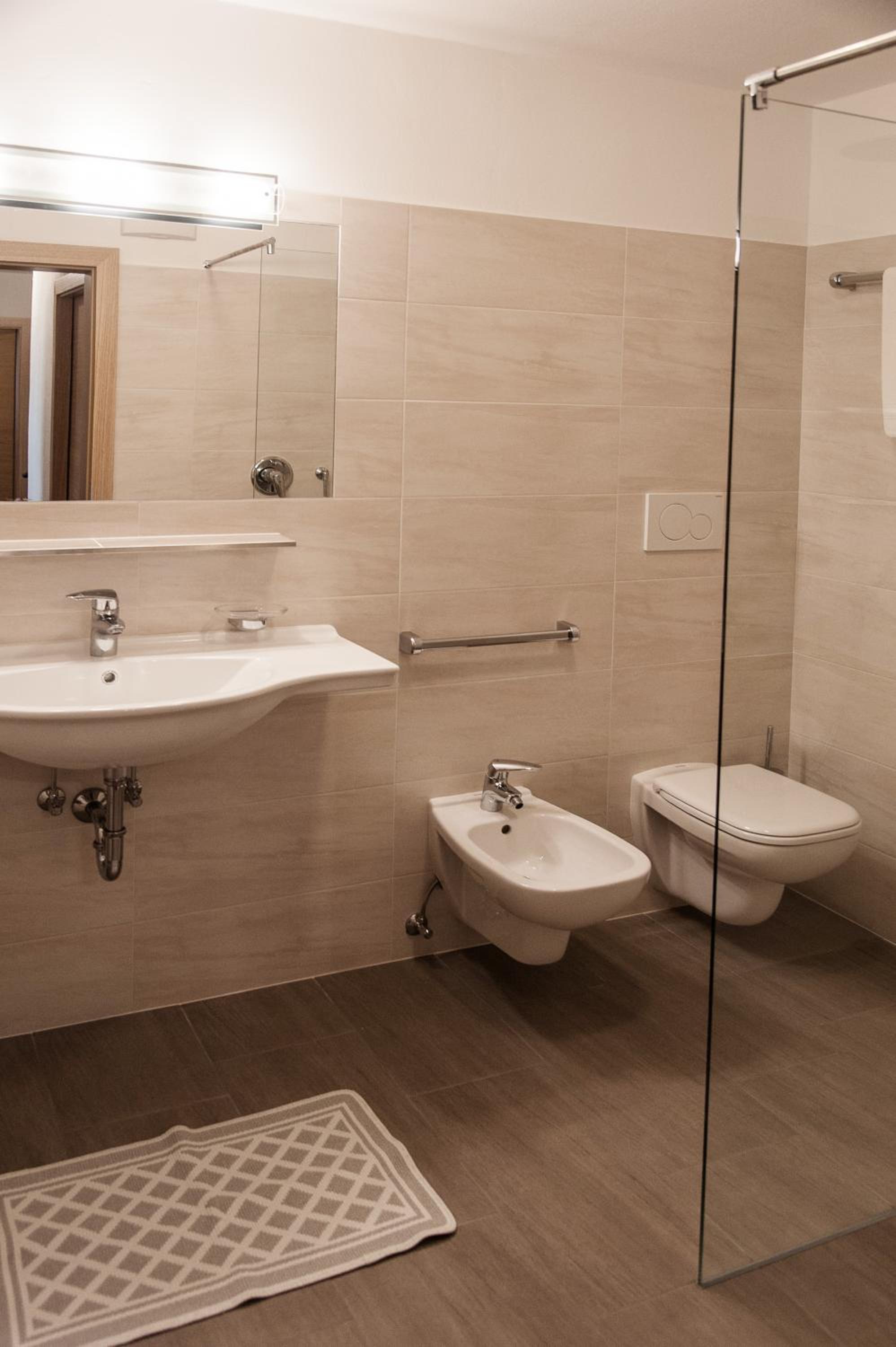 Three-Bedroom Apartment (6 Adults) photo 2