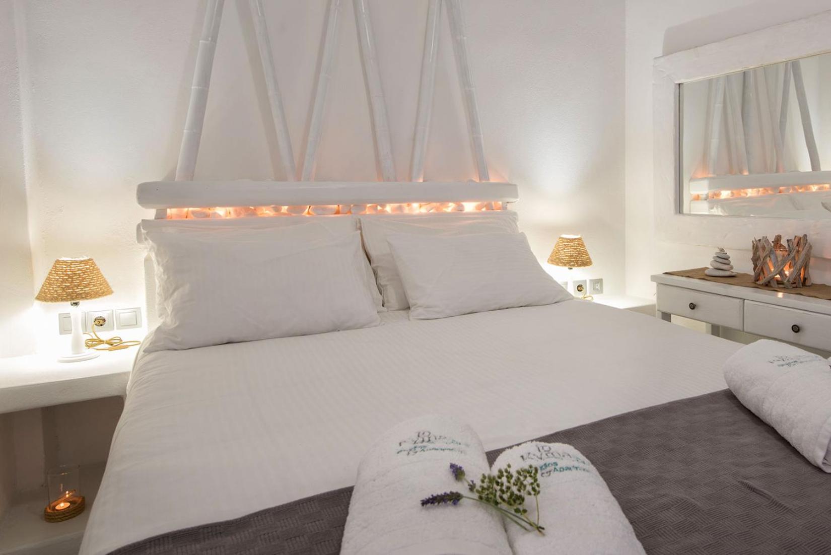 Apartment with Sea View - Photo 4
