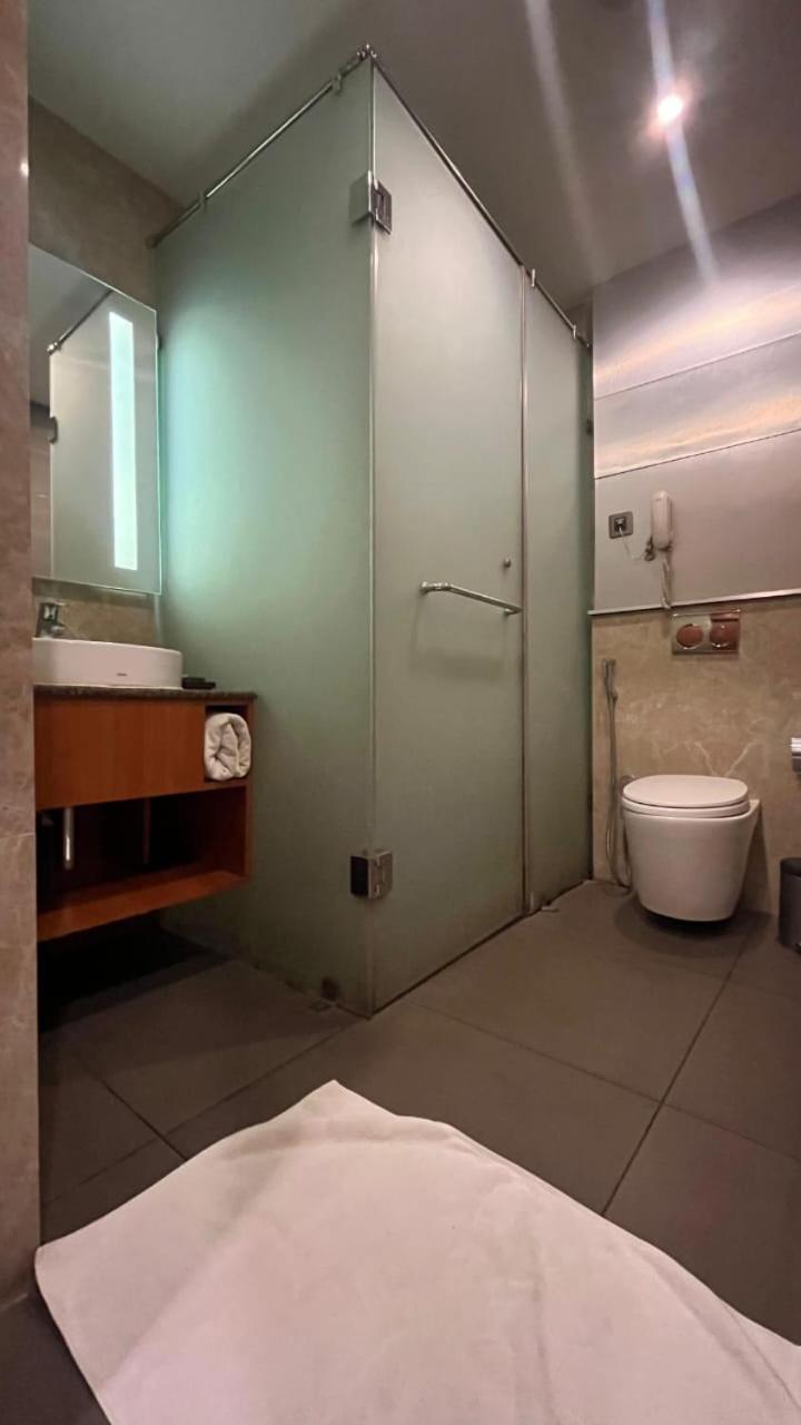 Standard Double Room - Photo 4