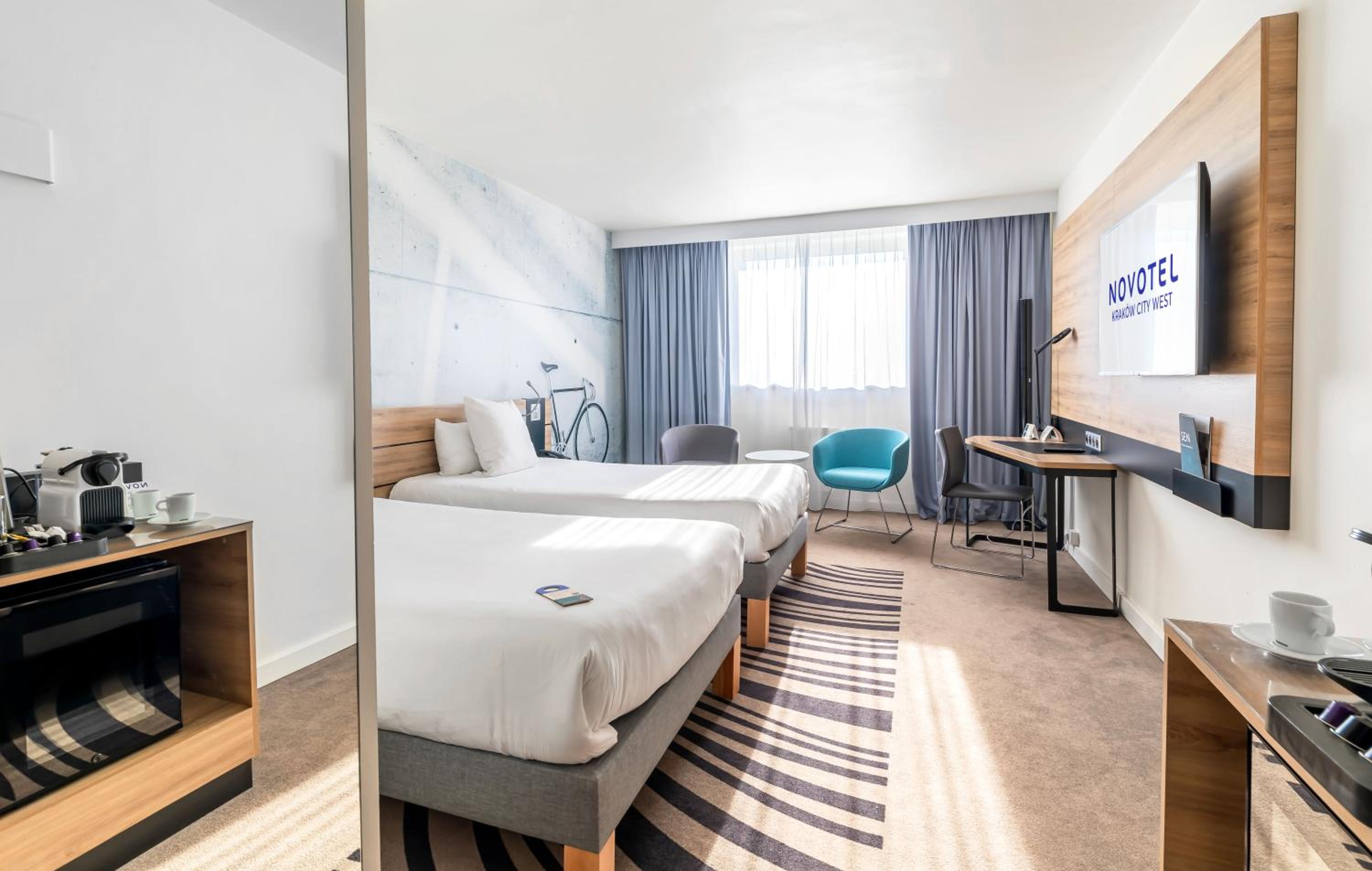 Executive Twin Room - Photo 5