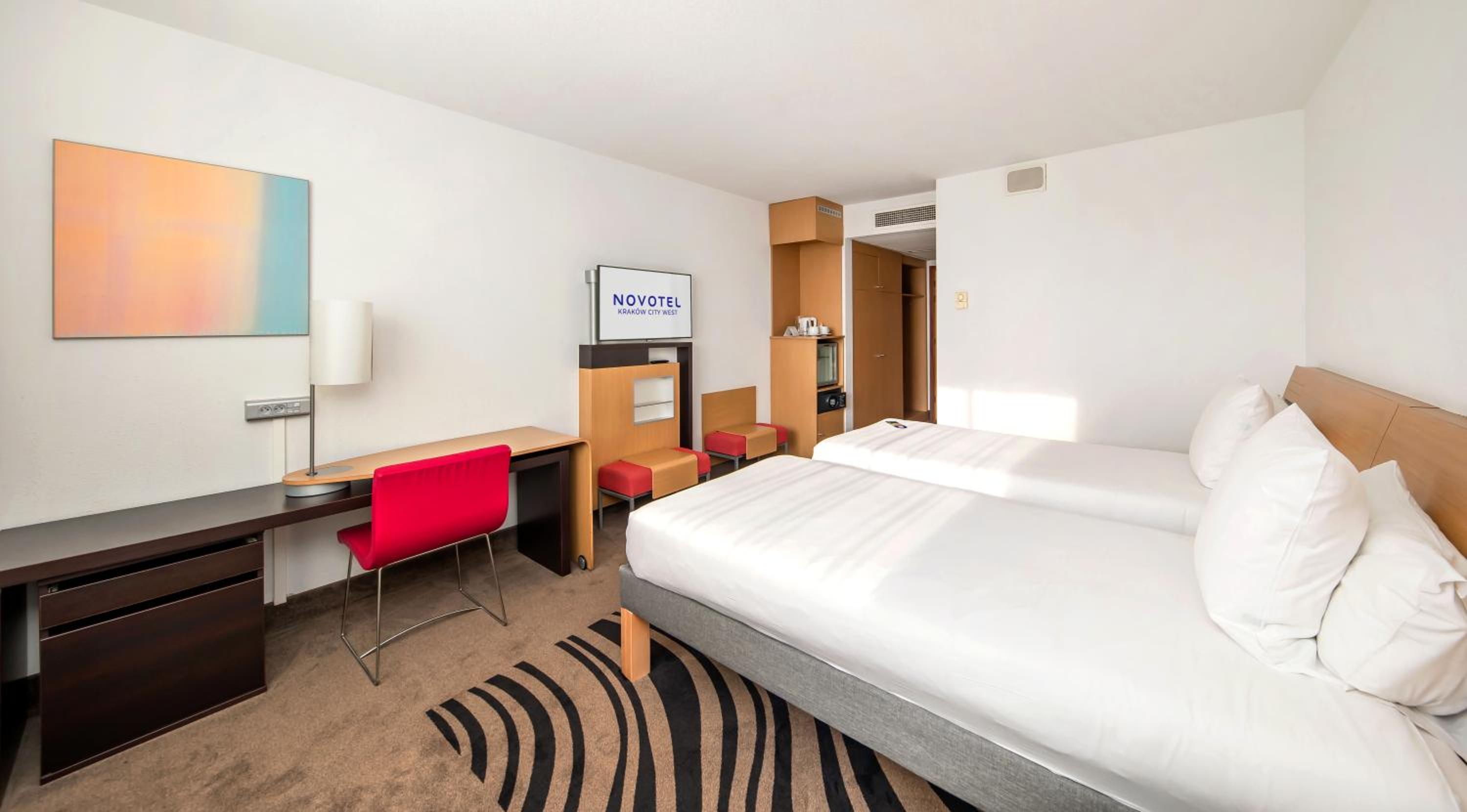 Superior Room with two single beds - Photo 6