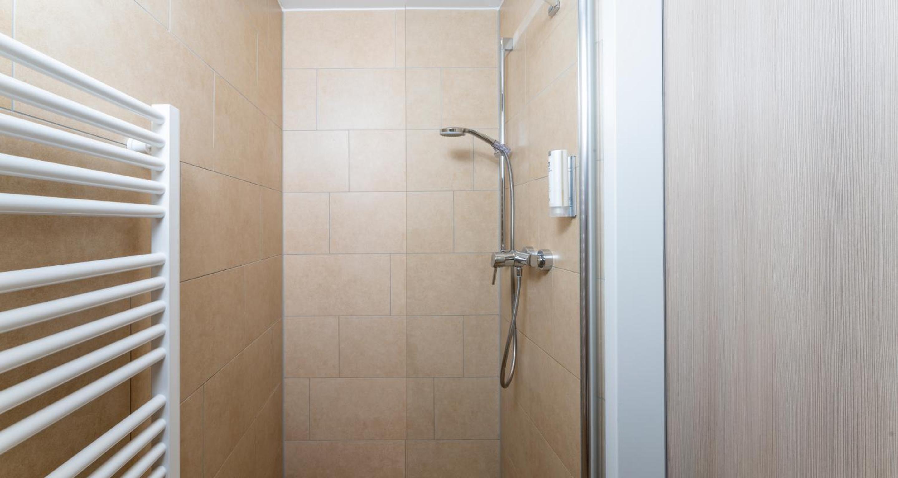 Comfort Double Room with Balcony, photo 7