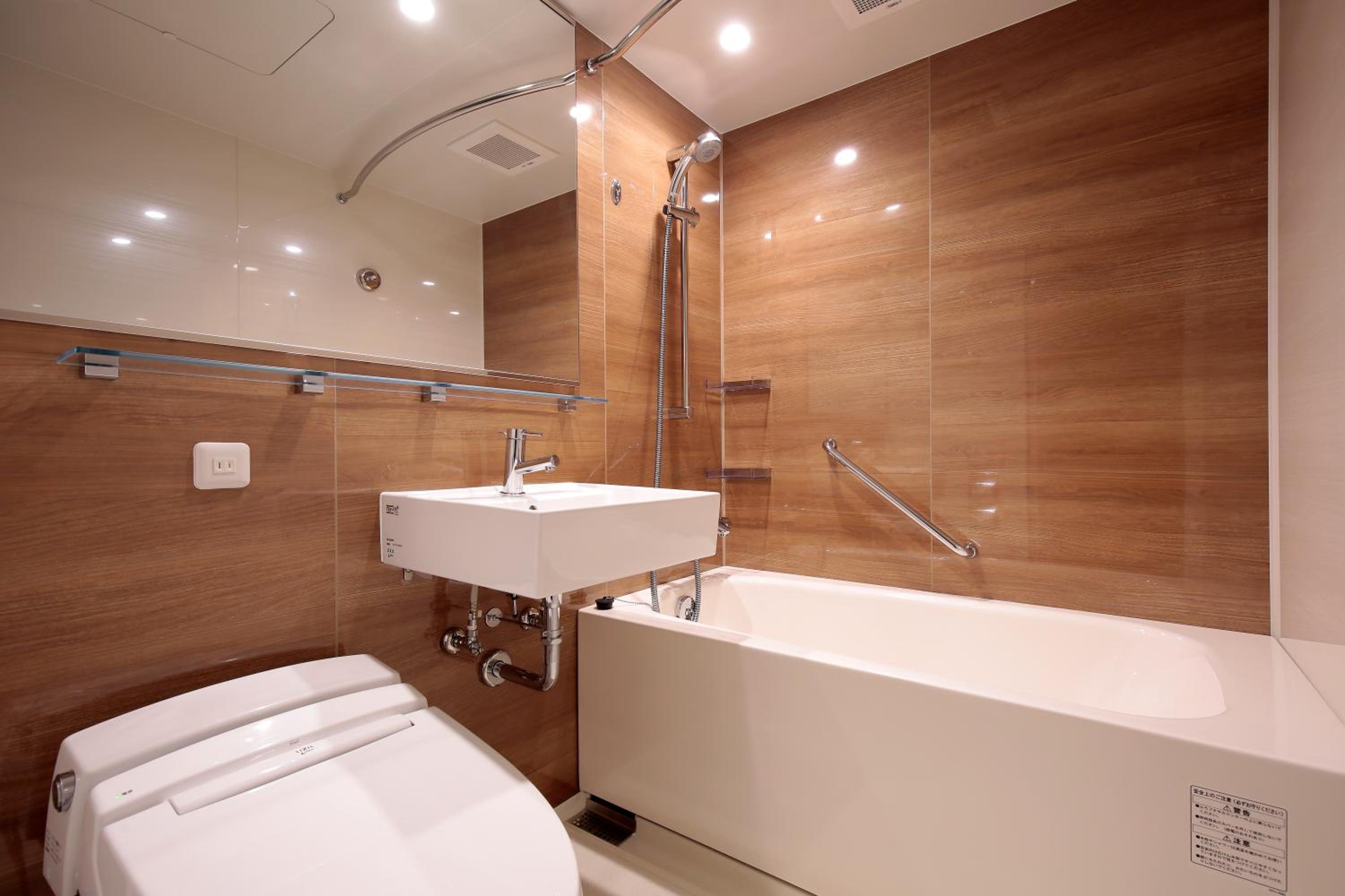 Superior Twin Room with City View with Free access to Lounge - Non-Smoking photo 3
