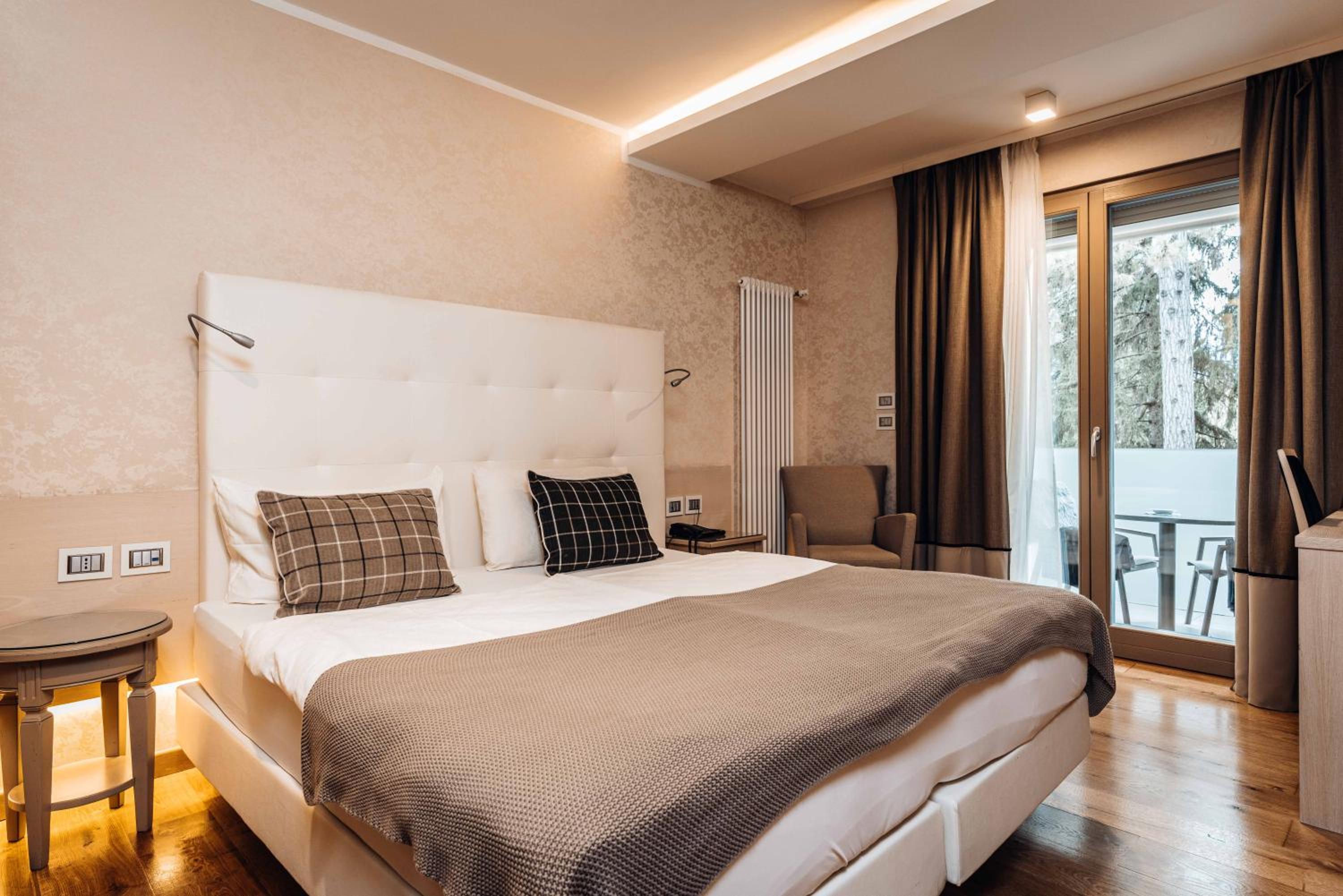 Double or Twin Room - Photo 1