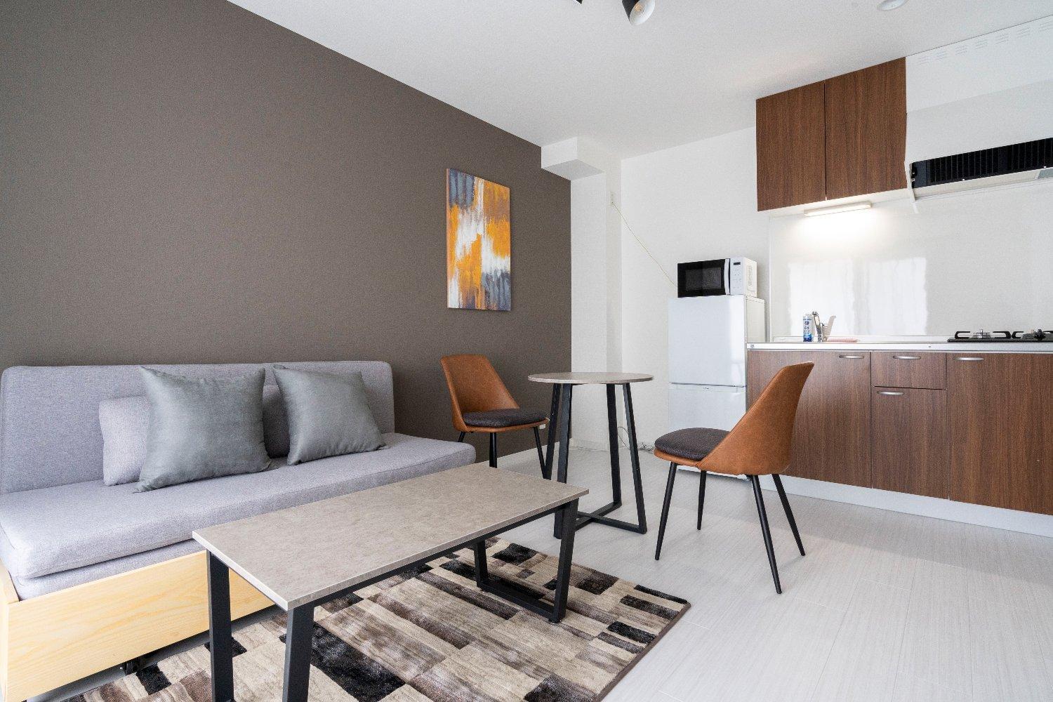 One-Bedroom Apartment