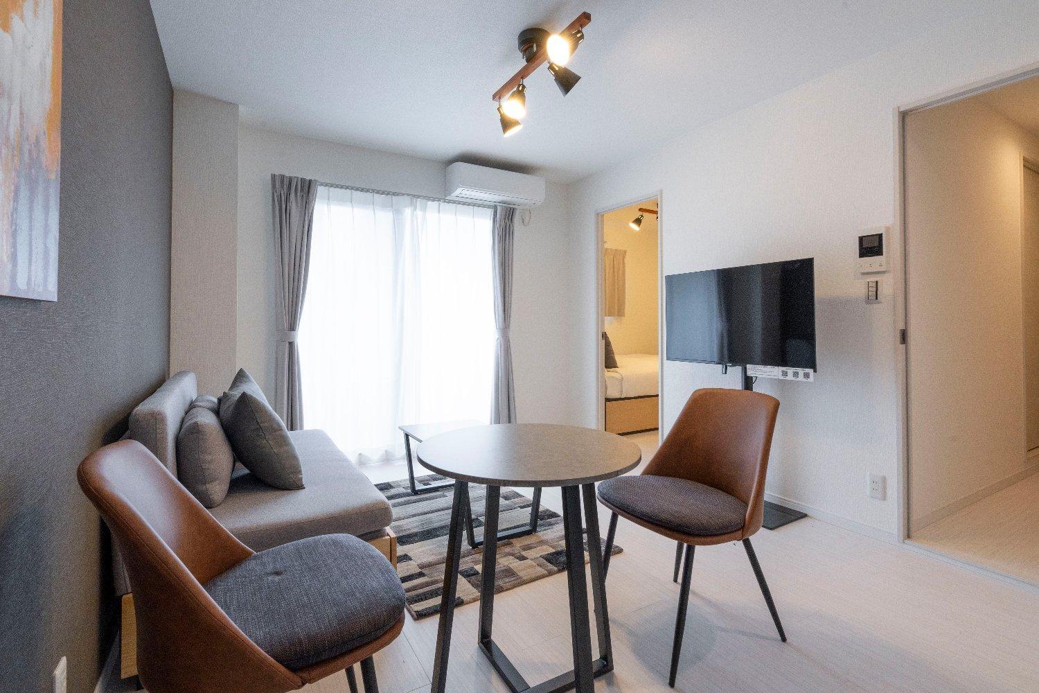 One-Bedroom Apartment
