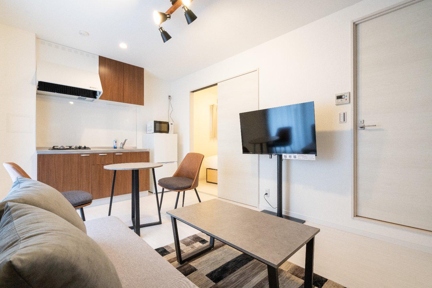One-Bedroom Apartment