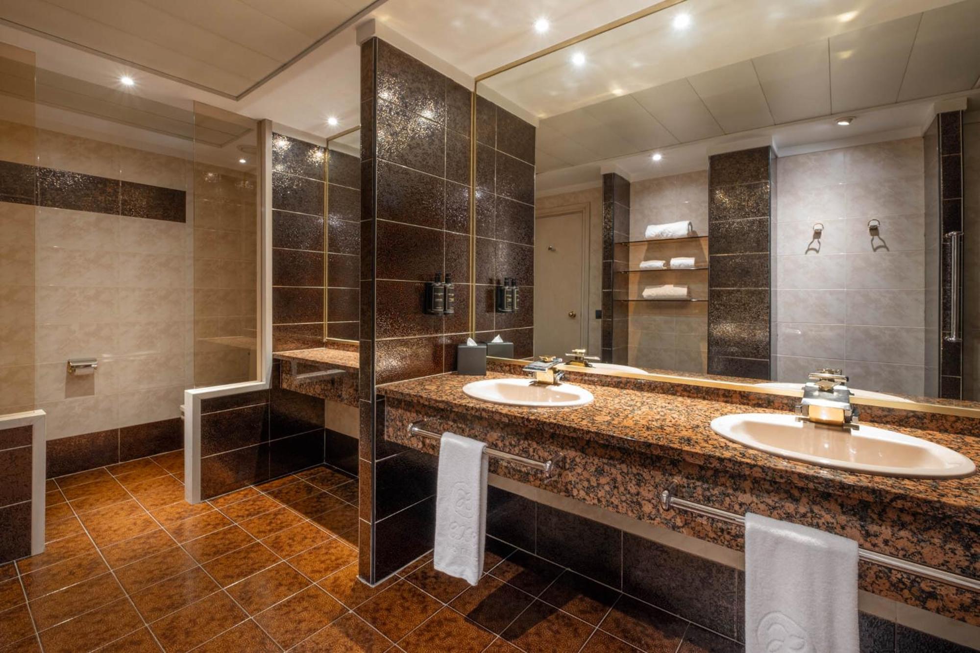 Junior Suite - Photo 2