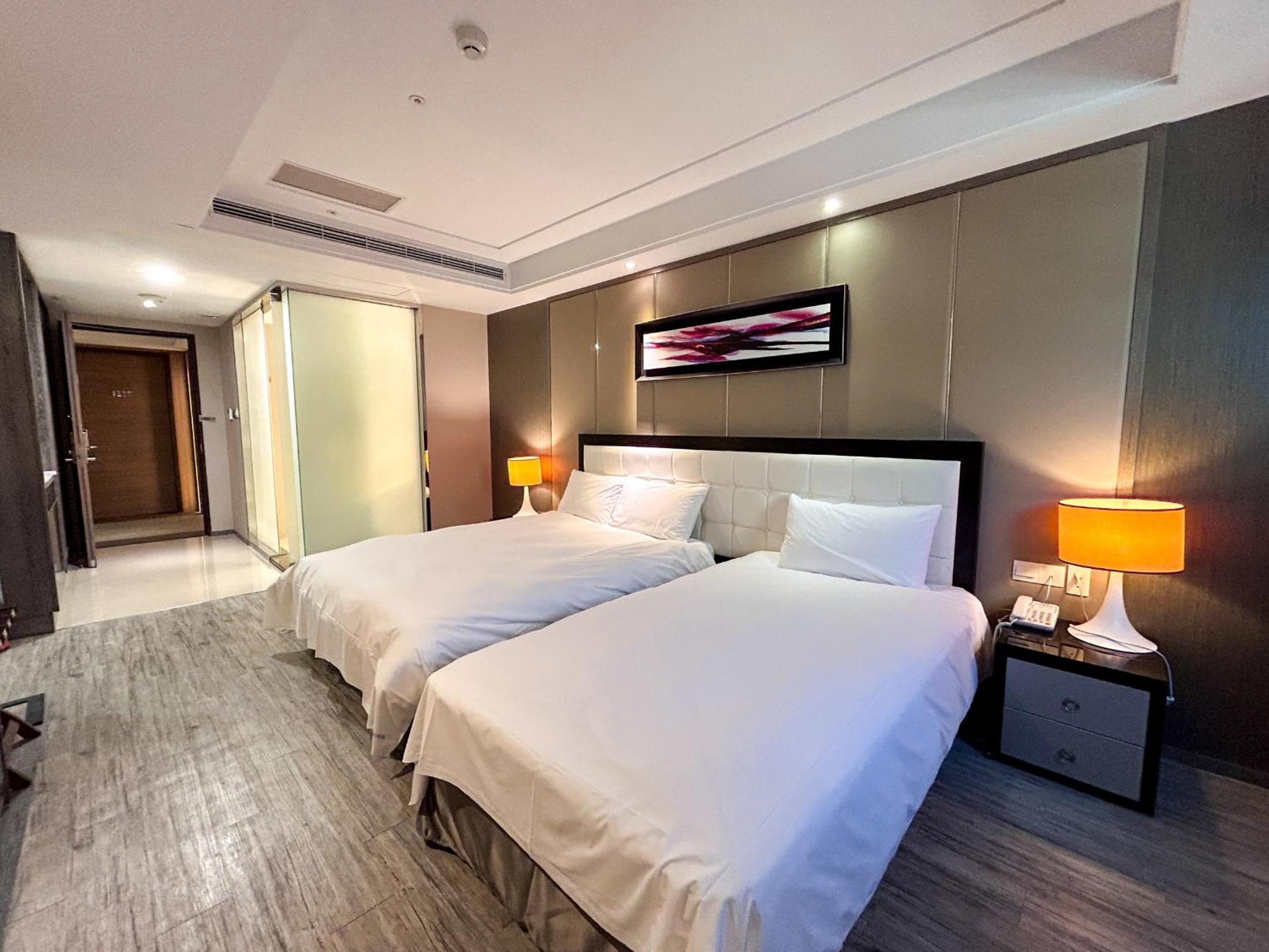 Standard Triple Room - Photo 1
