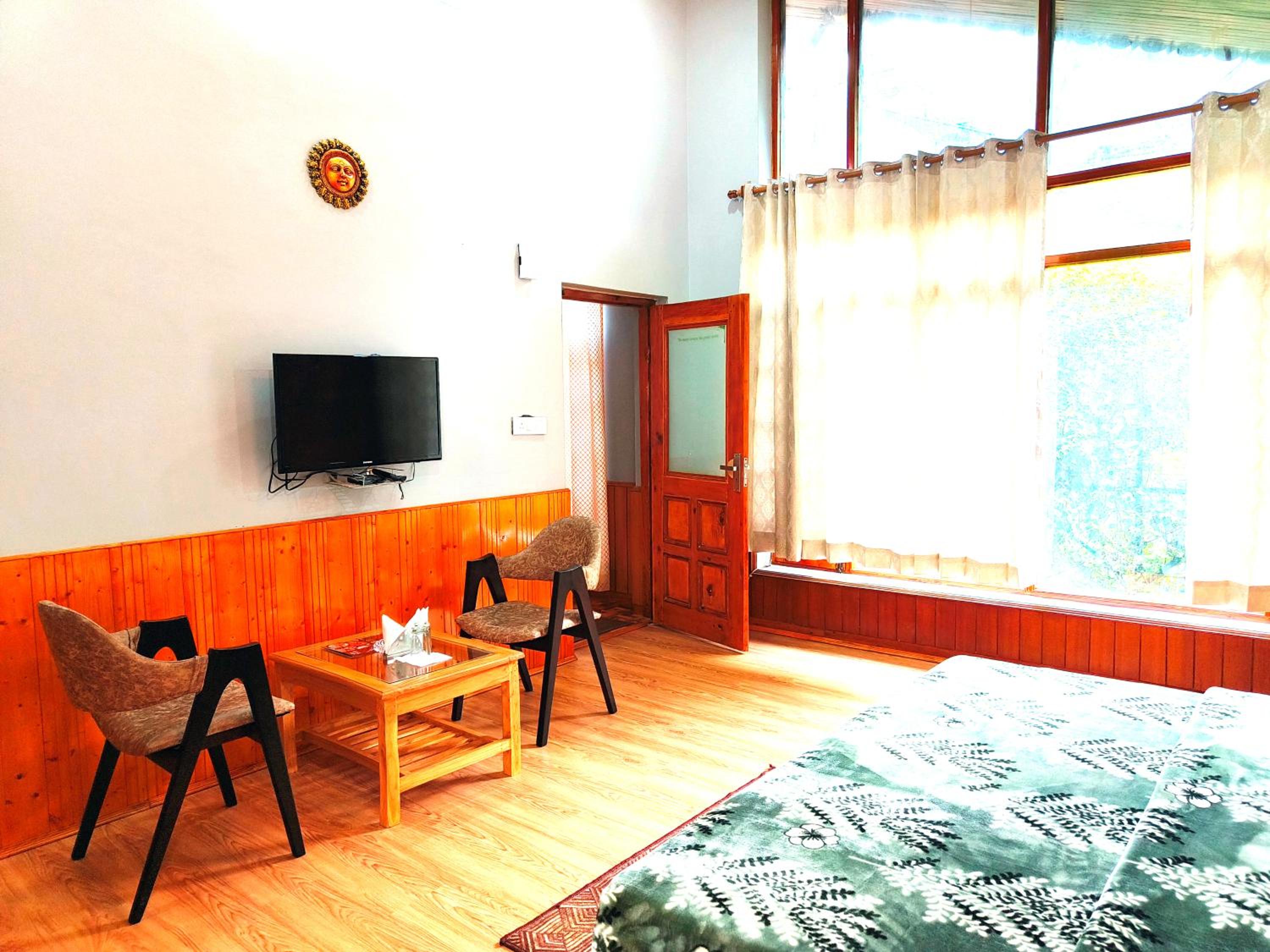 Standard King Room