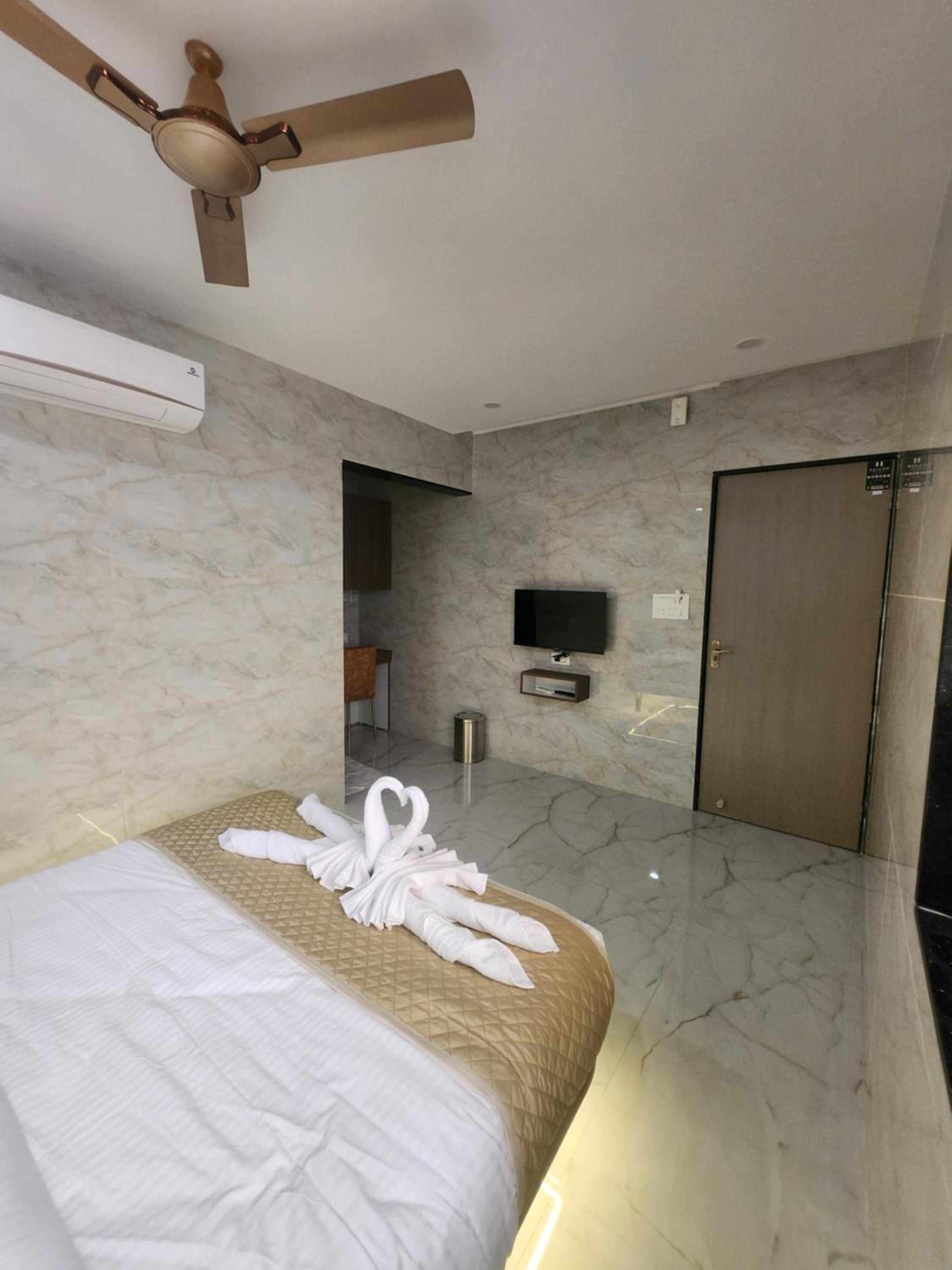 Deluxe Double Room - Photo 5