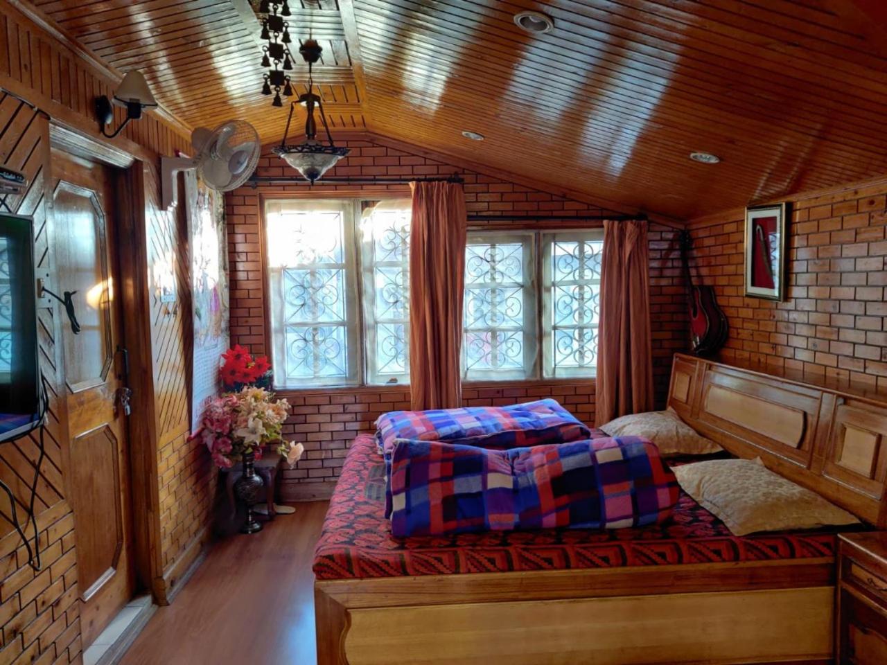 Classic Quadruple Room - Photo 11