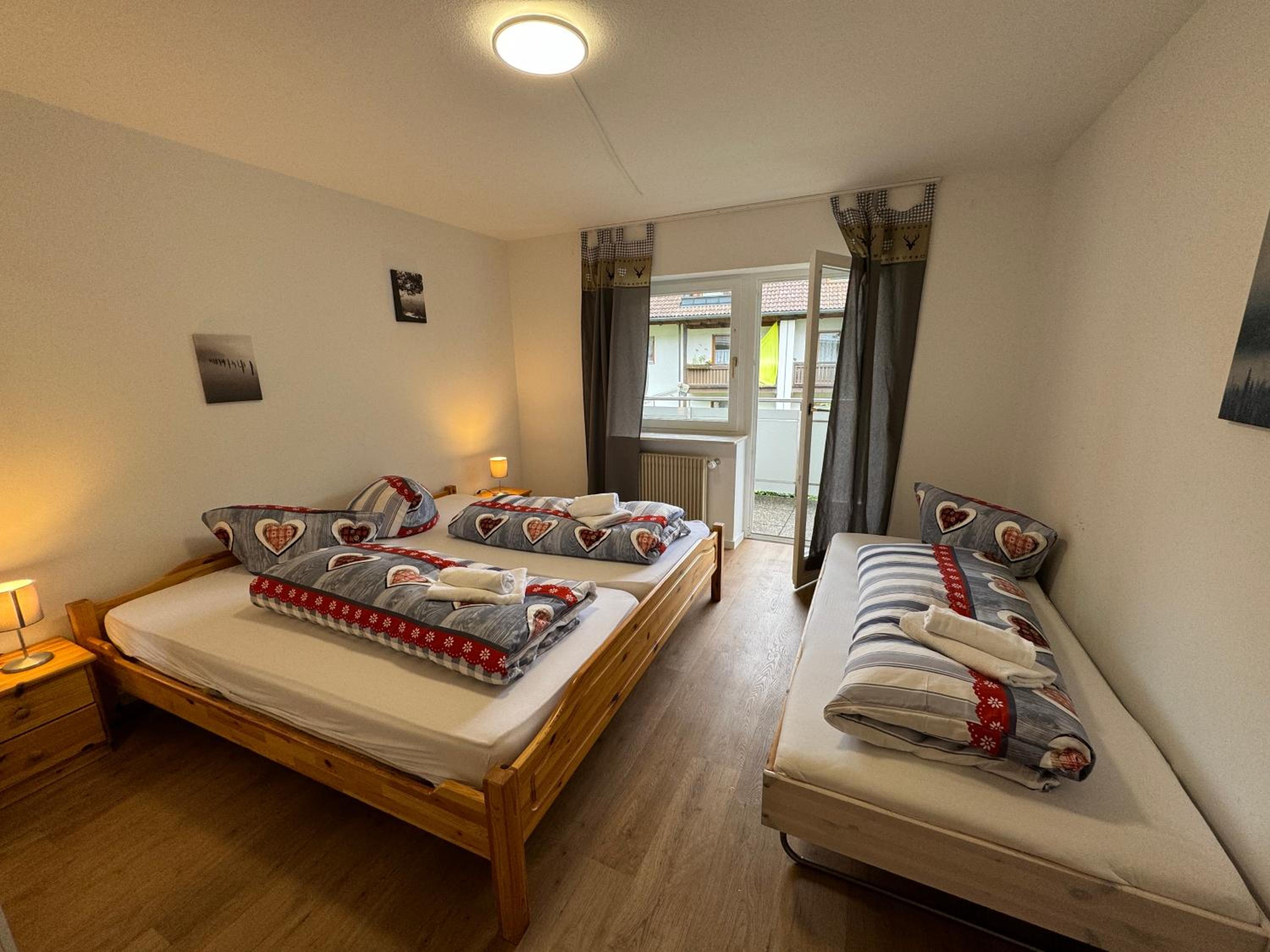 Two-Bedroom Apartment with Balcony and Terrace photo 2