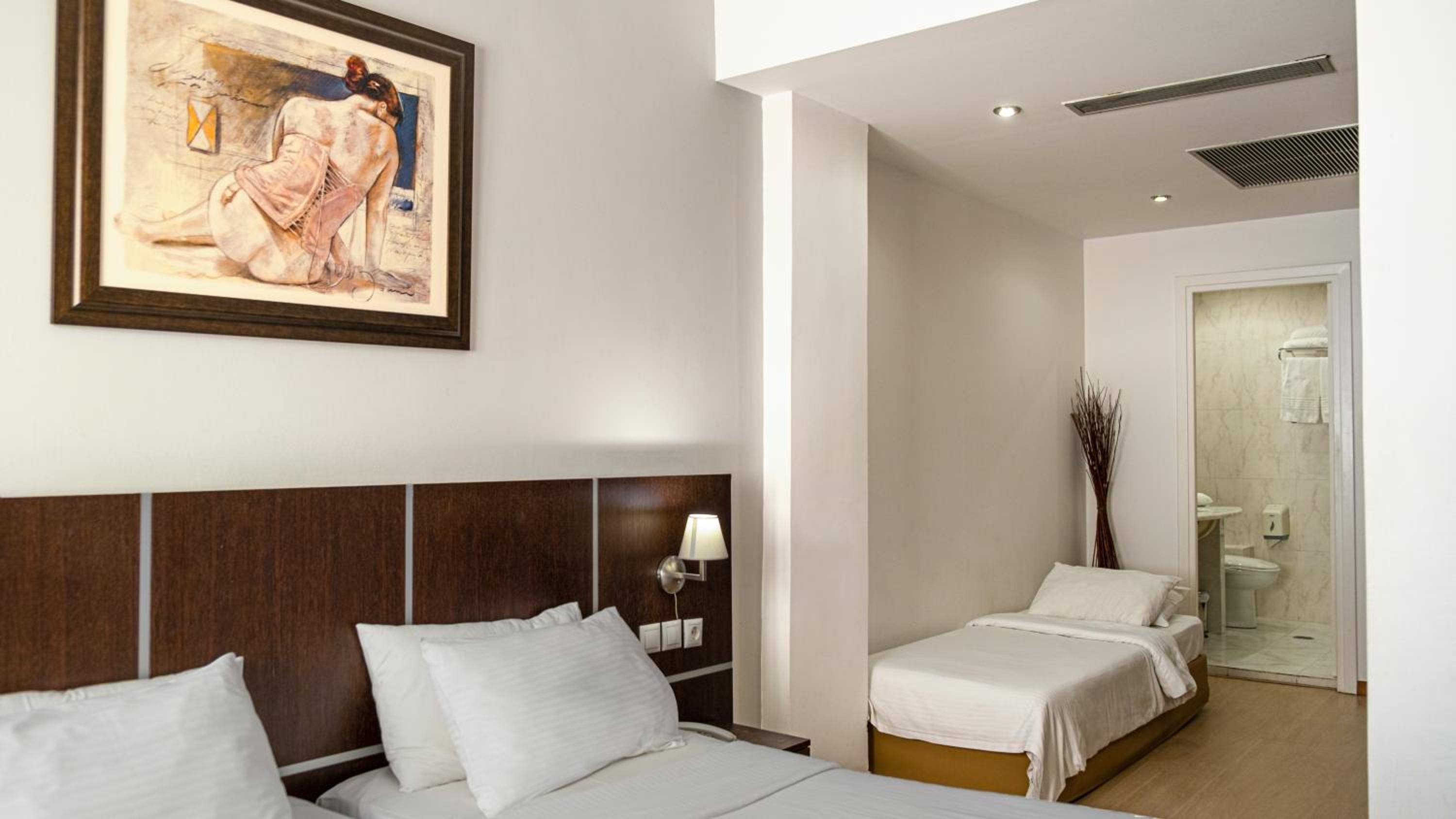 Executive Triple Room