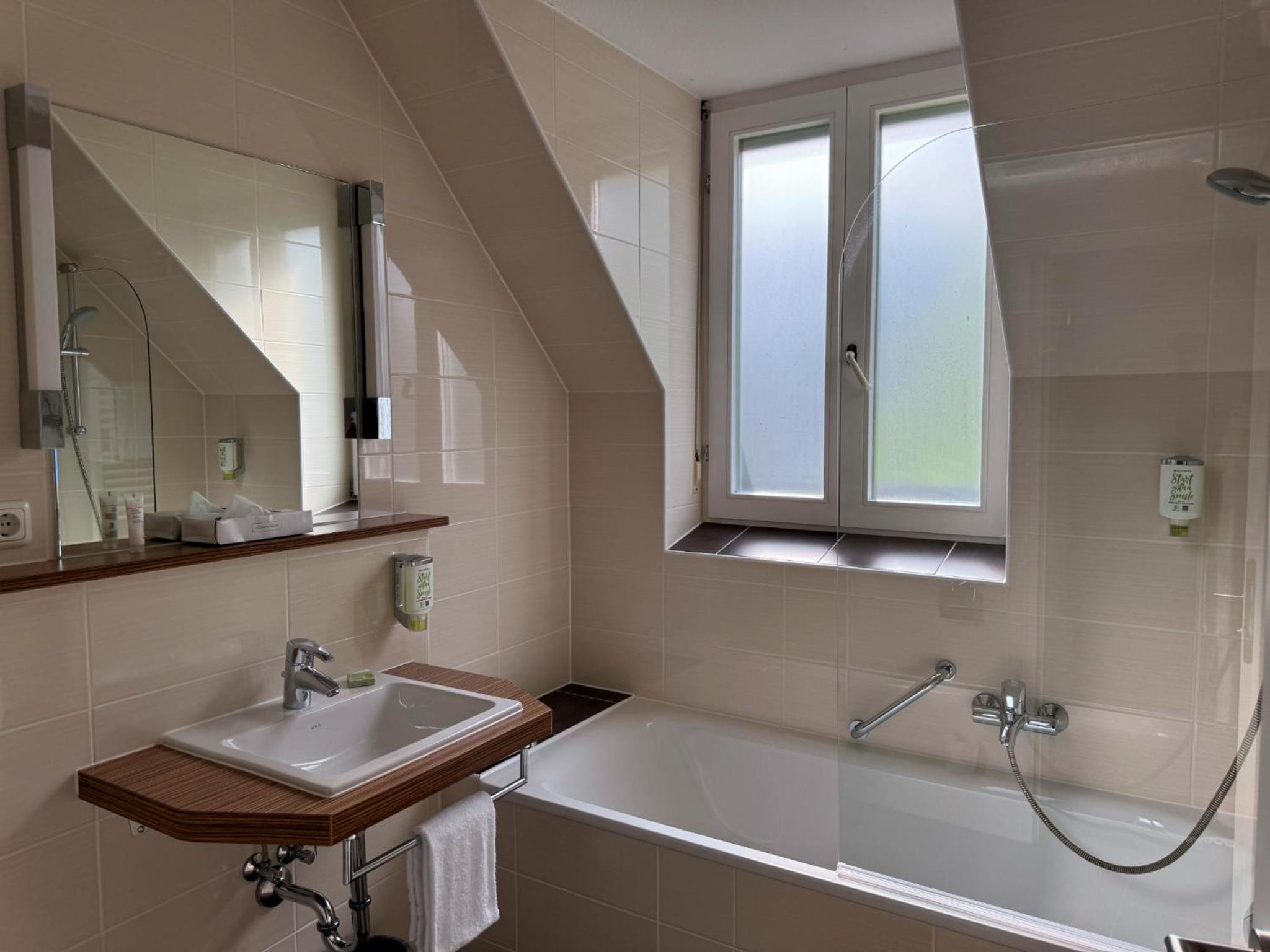 Family Room with Bath - Photo 5