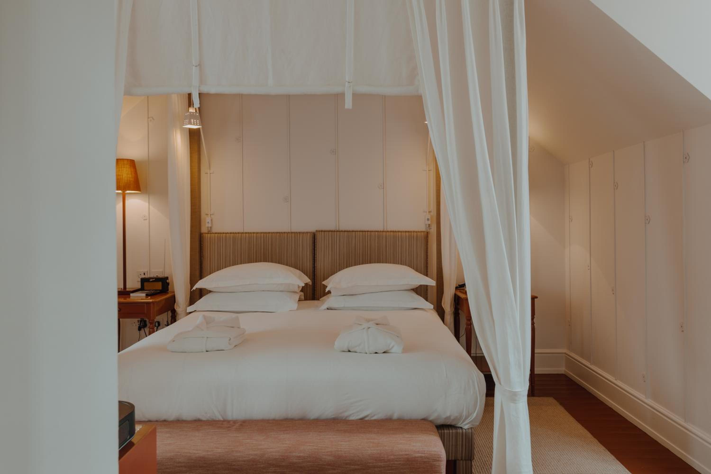 Large Guest Room - Photo 9