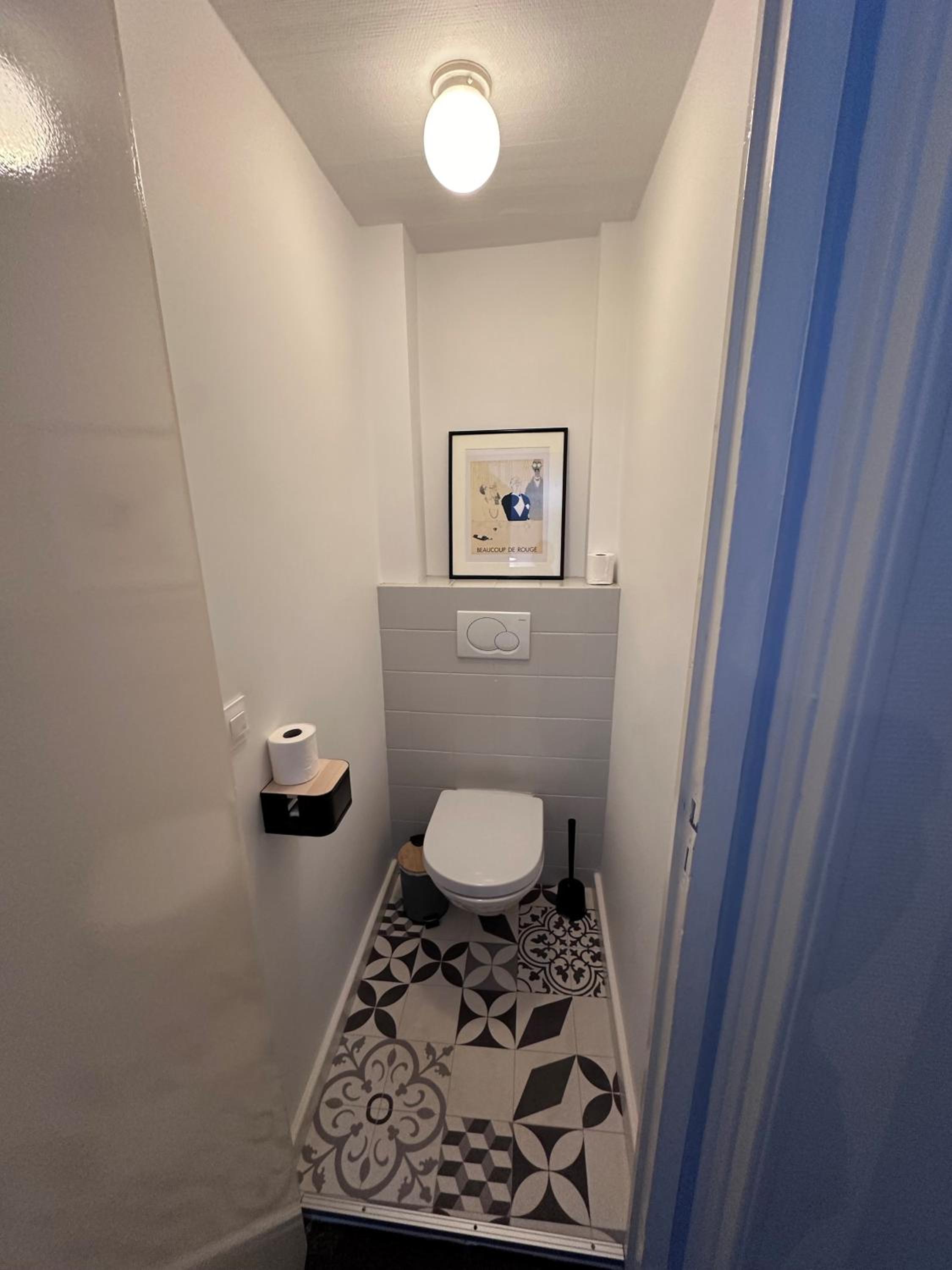 Double Room with Shared Toilet photo 2