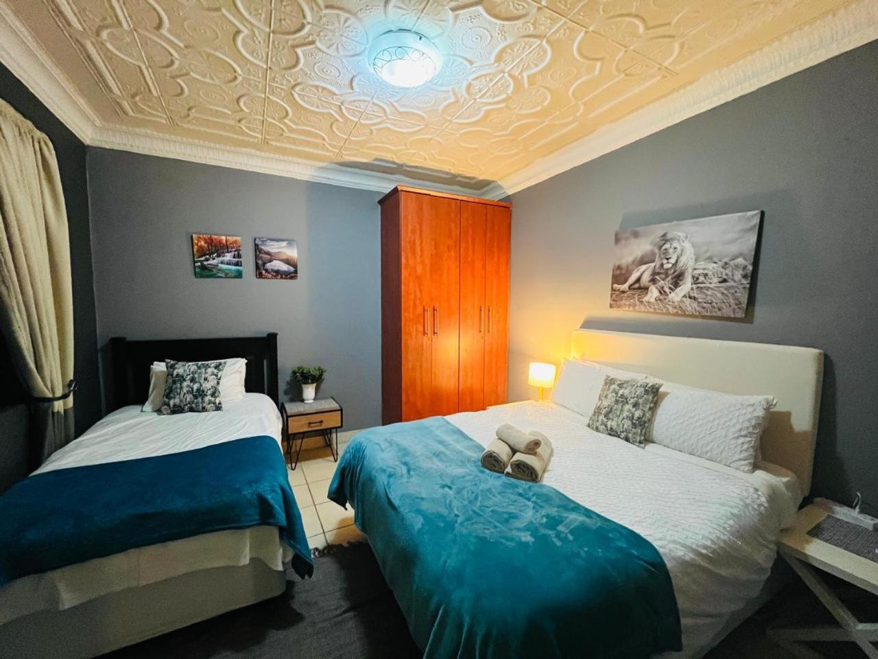 Three-Bedroom Vacation Home  photo 1