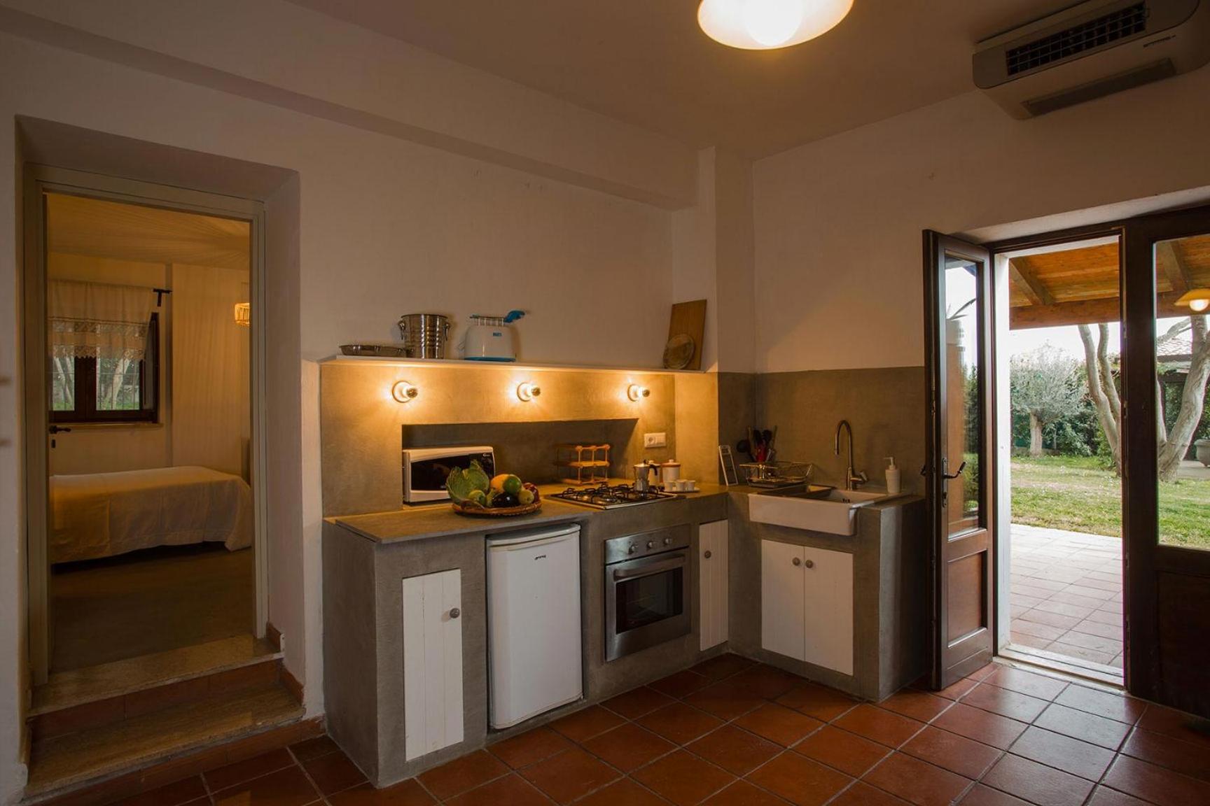 Apartment - Ground Floor photo 2