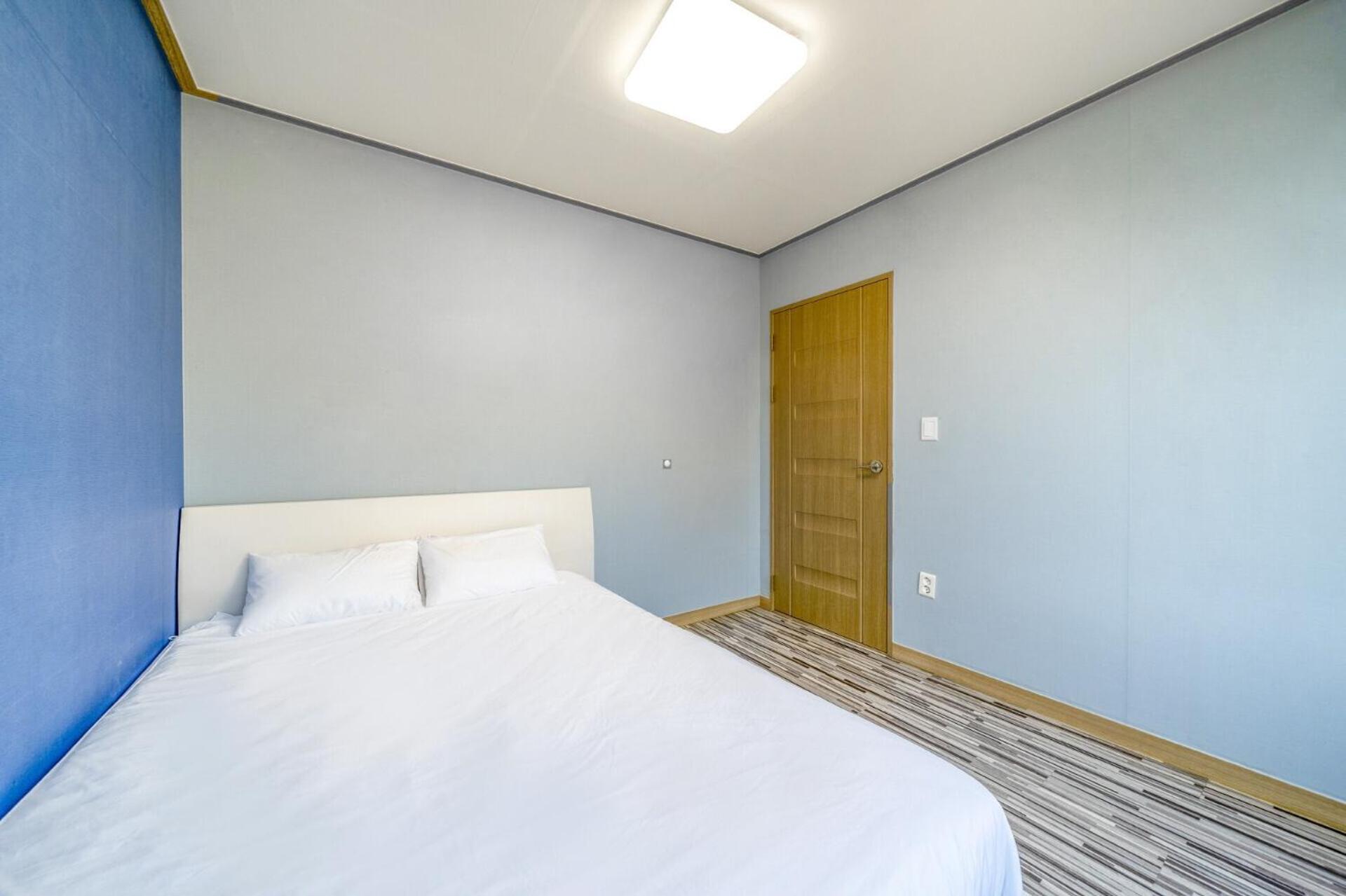 Double Room 13 photo 1