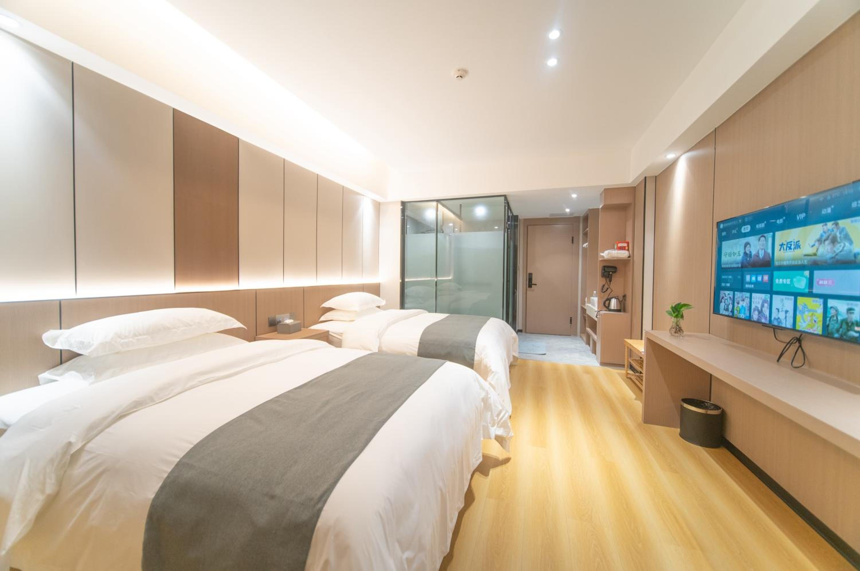 Budget Twin Room photo 3