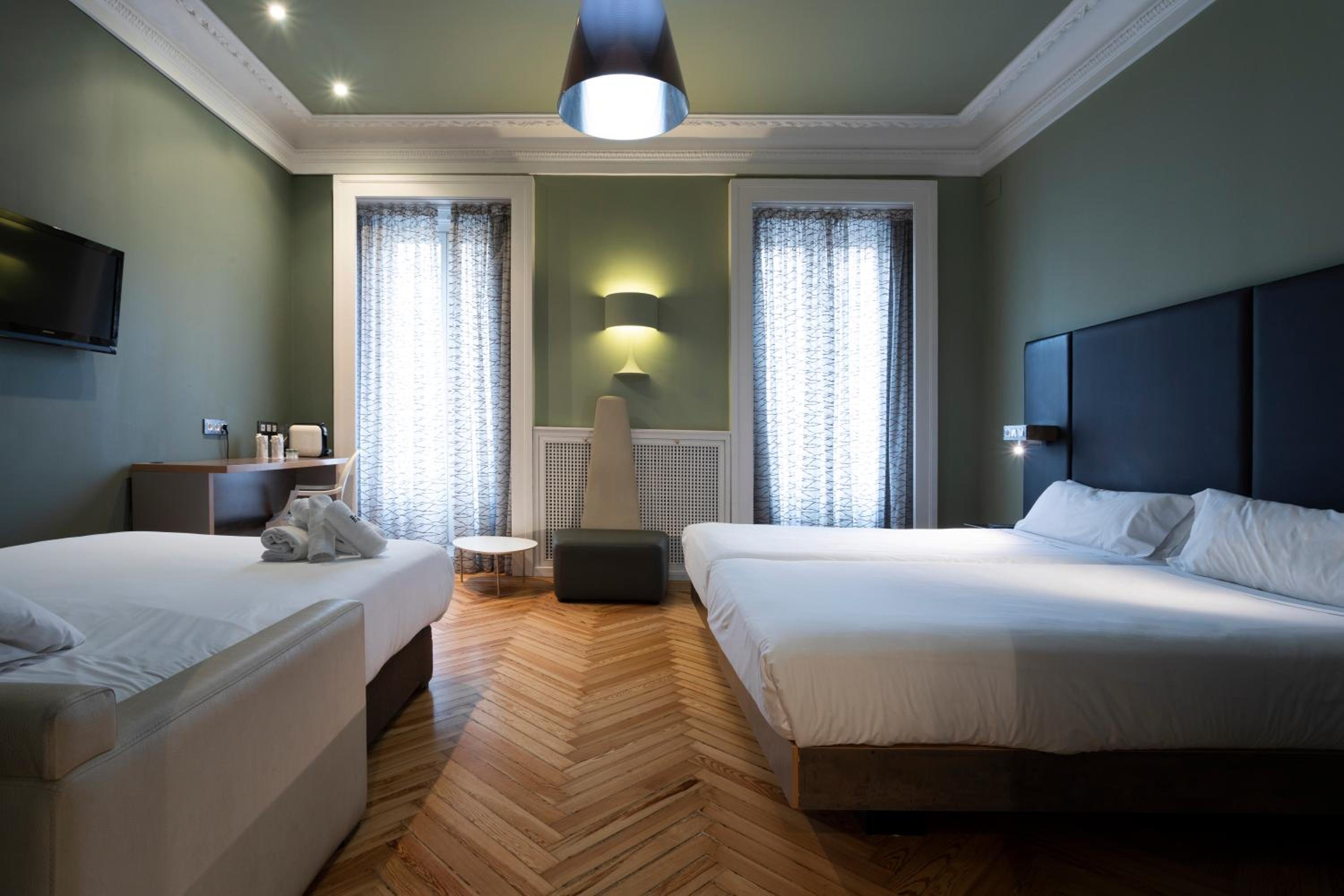 Superior Double Room - Photo 13