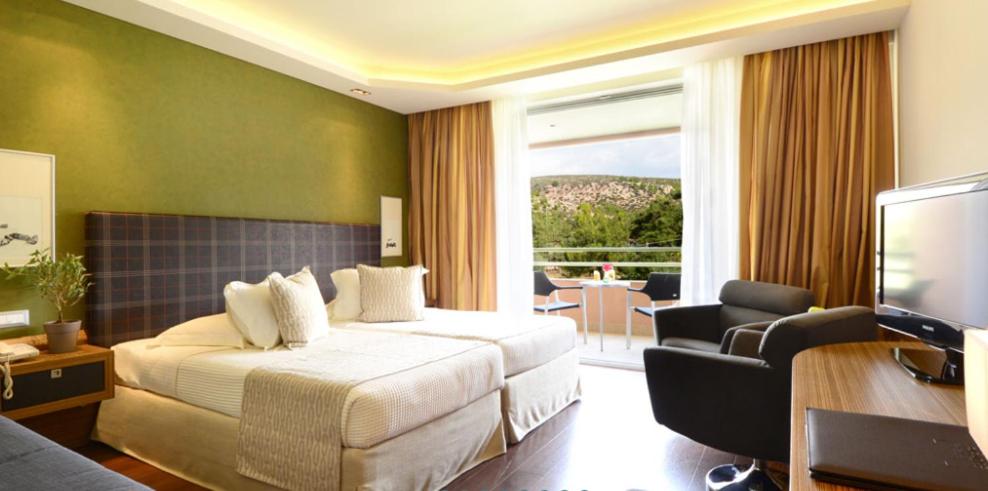 Double or Twin Room with Garden View