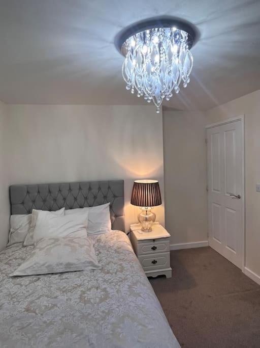 One-Bedroom House photo 1