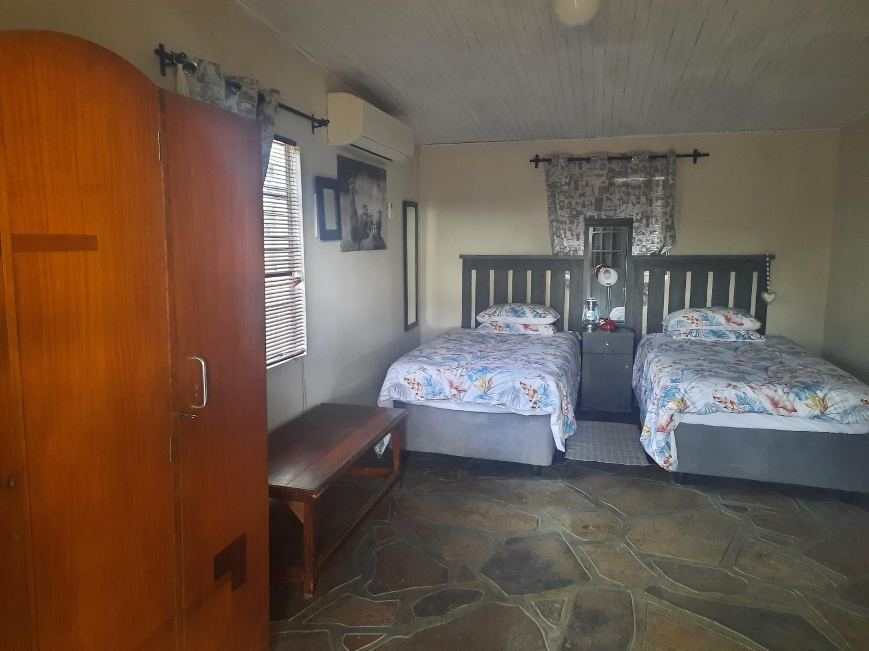 Bungalow with Patio photo 1