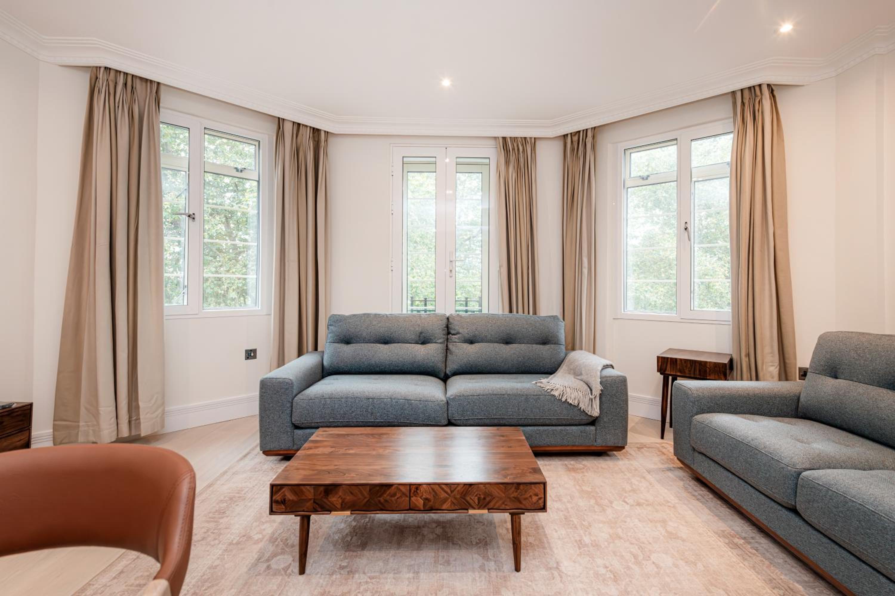 Three Bedroom Executive Apartment photo 3
