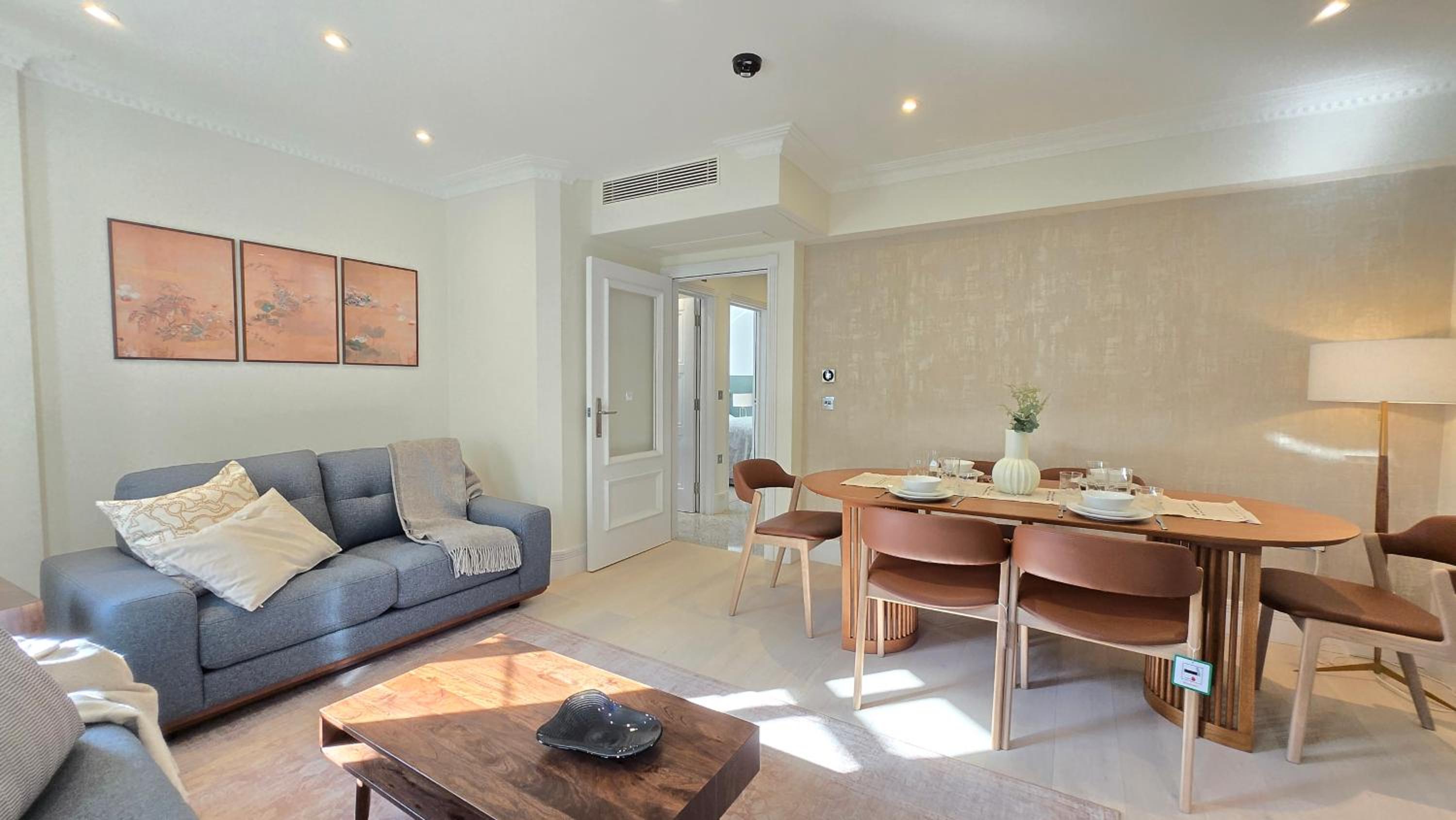 Three Bedroom Executive Apartment photo 1