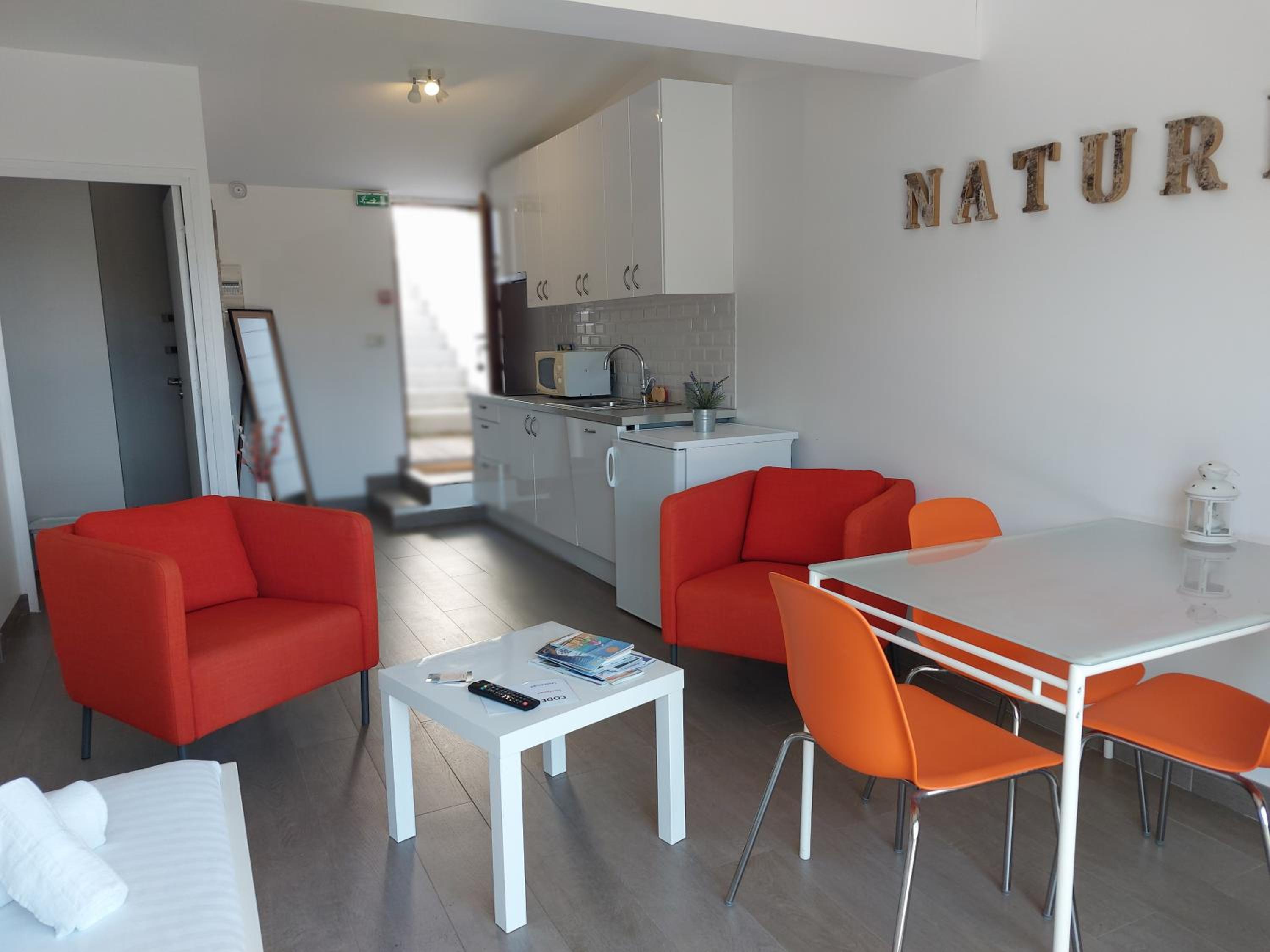 Studio with Balcony with Sea View (2 Adults) N°5