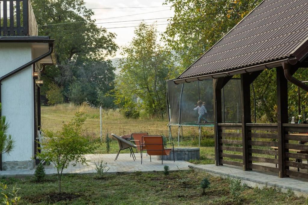 Villa photo 3