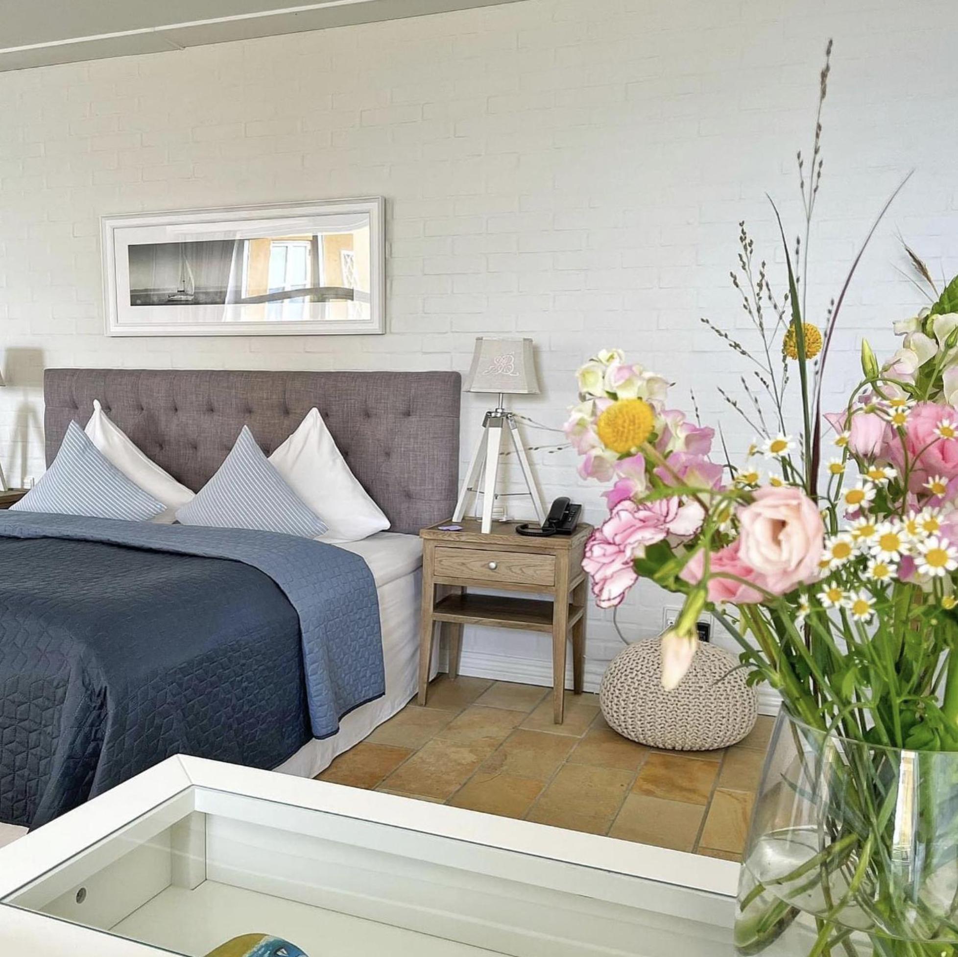 Suite with Hot Tub
