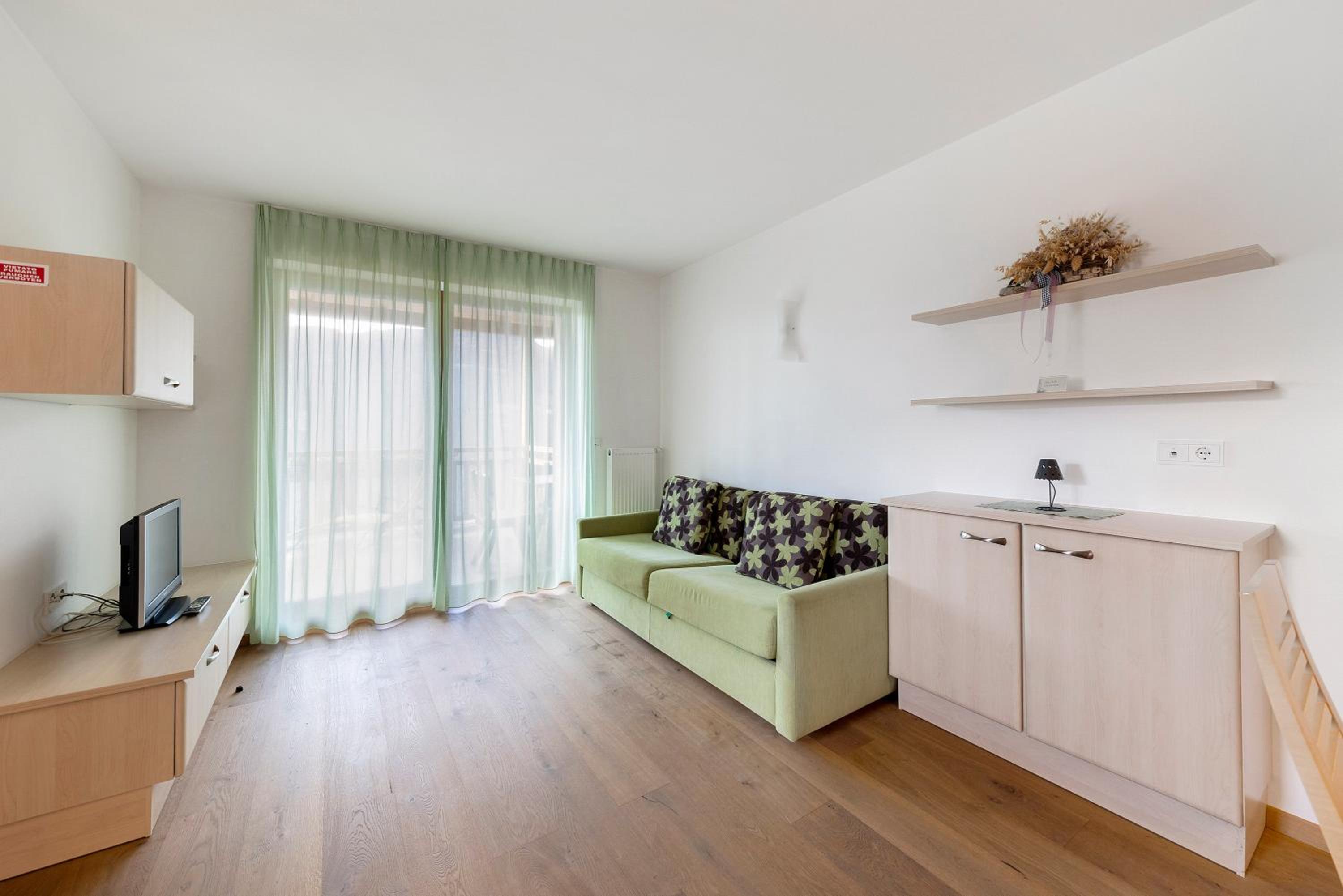 Superior One-Bedroom Apartment with Balcony photo 1
