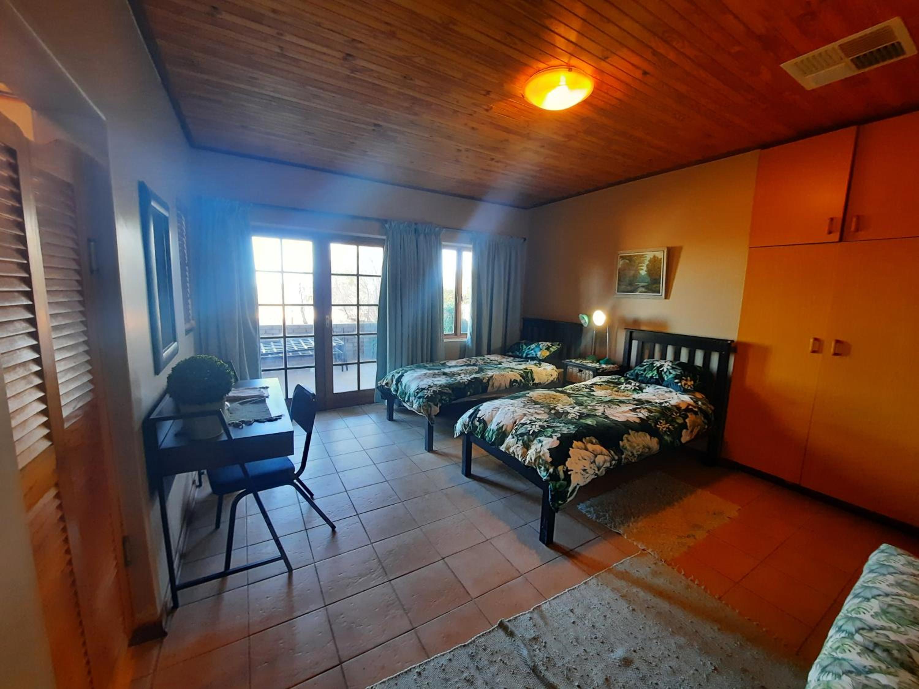 Three-Bedroom Villa photo 1