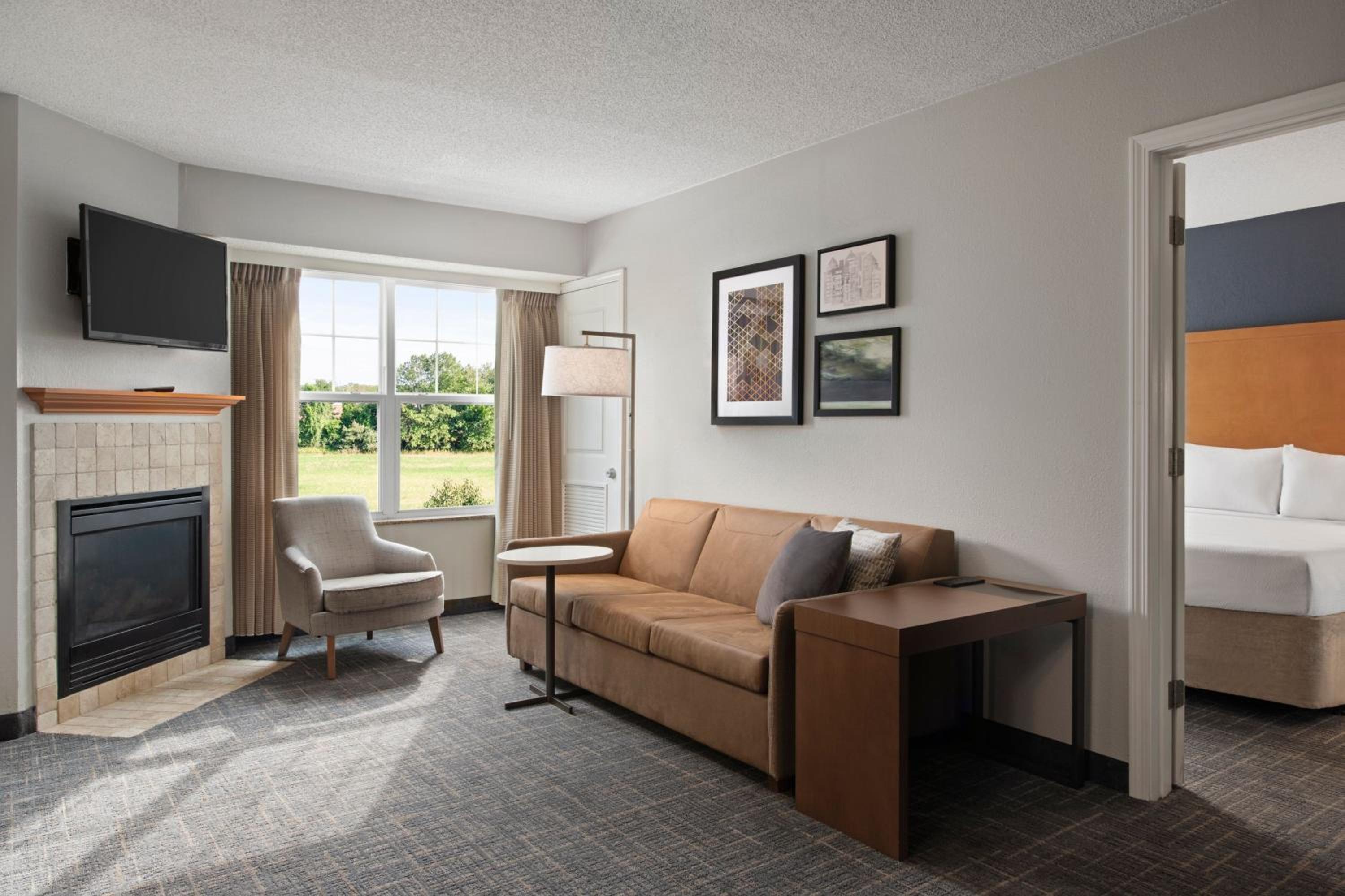 One-Bedroom King Suite with Sofa Bed - Photo 1