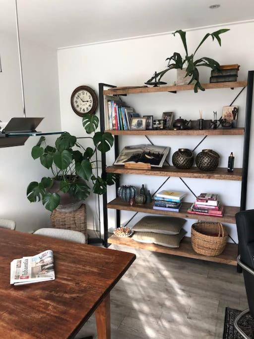 One-Bedroom House photo 2
