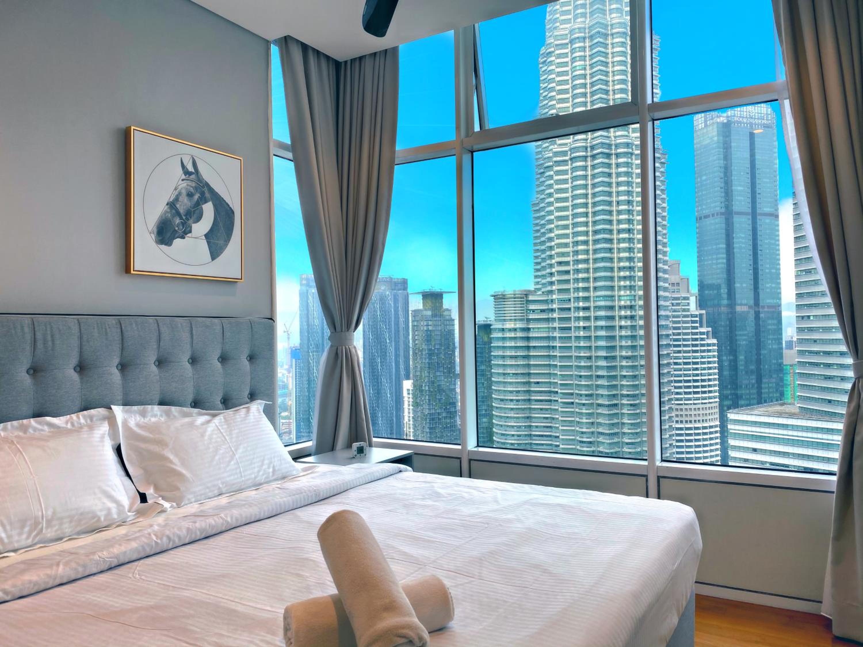 Three-Bedroom Apartment - High Floor