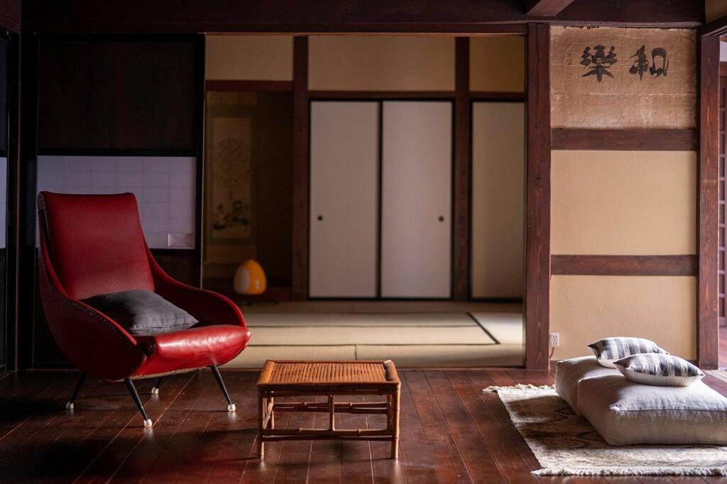 Villa photo 1