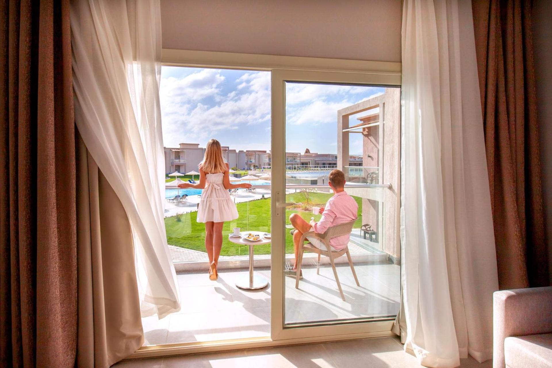 Deluxe Double or Twin Room with Pool View