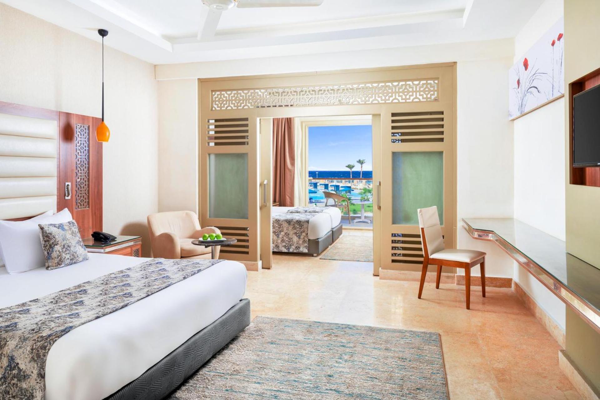 Family Beachfront Room